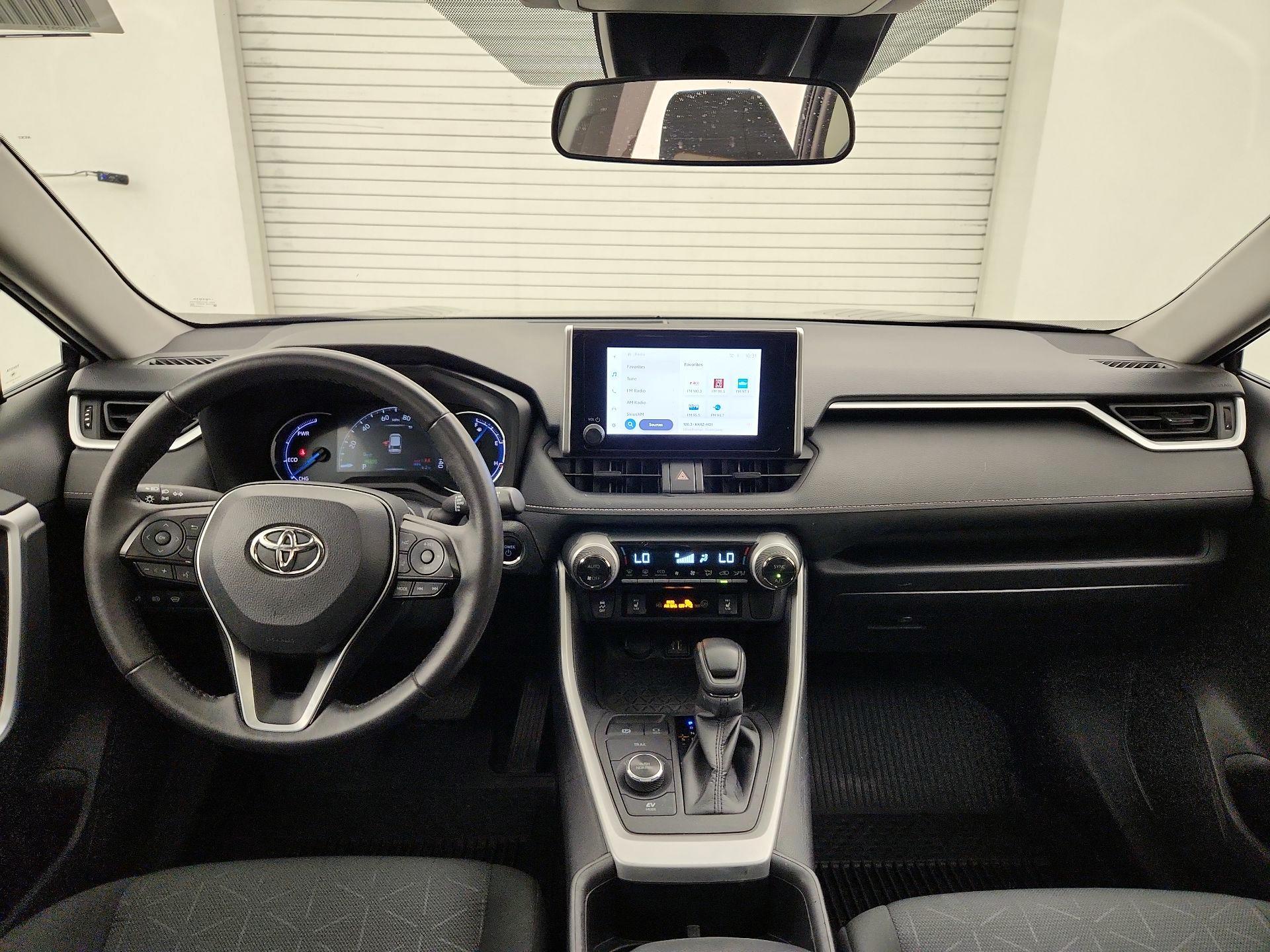 Thumbnail: 2024 Toyota RAV4 - 9