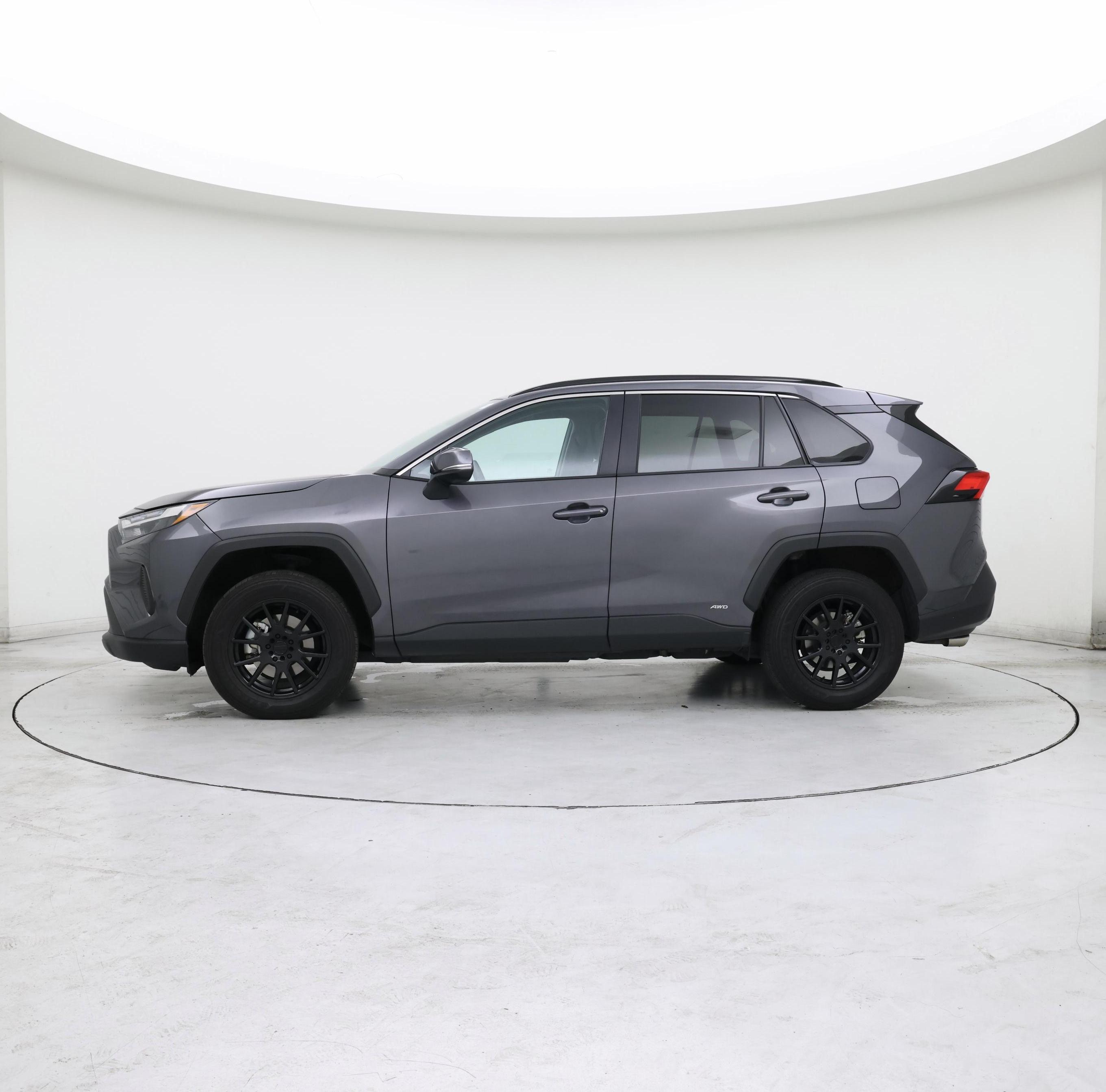Thumbnail: 2024 Toyota RAV4 - 3