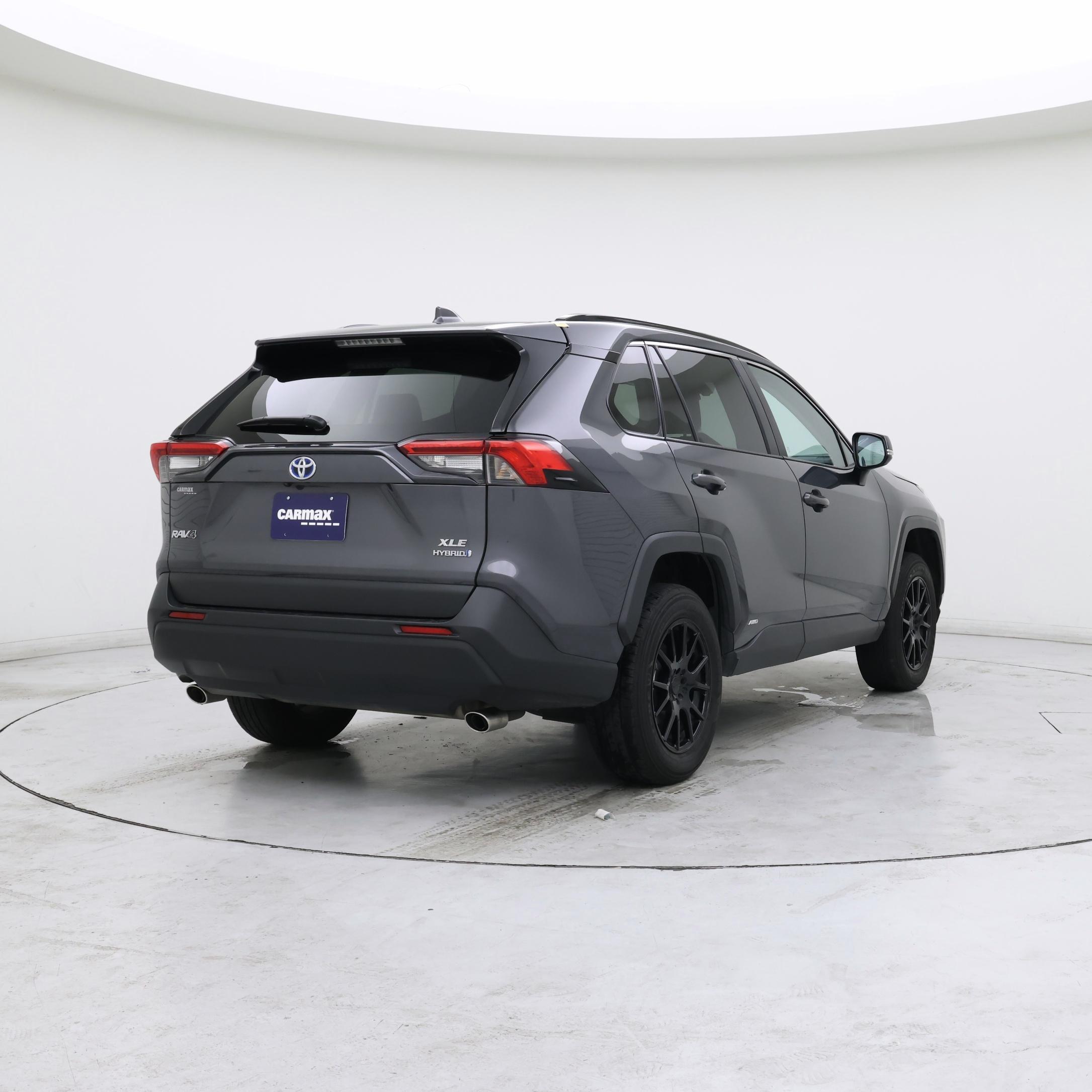 Thumbnail: 2024 Toyota RAV4 - 8