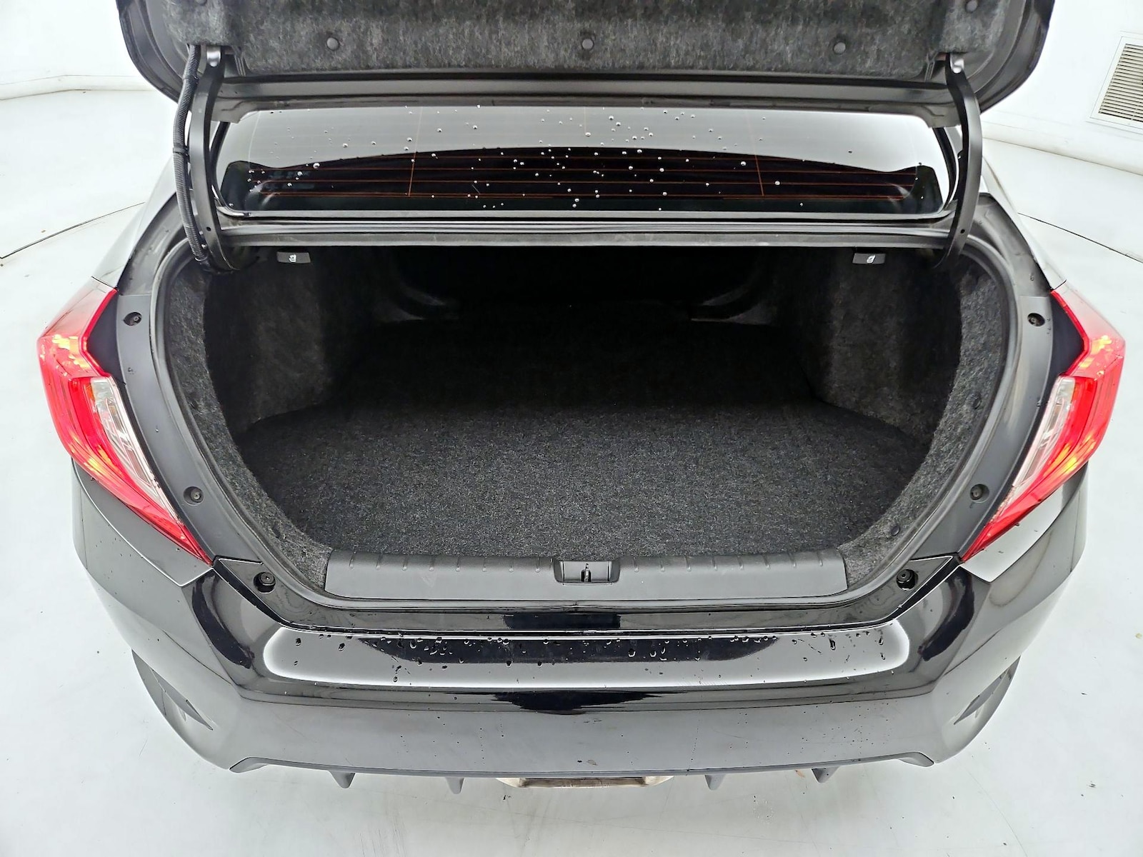 2019 Honda Civic Sport - Photo 21