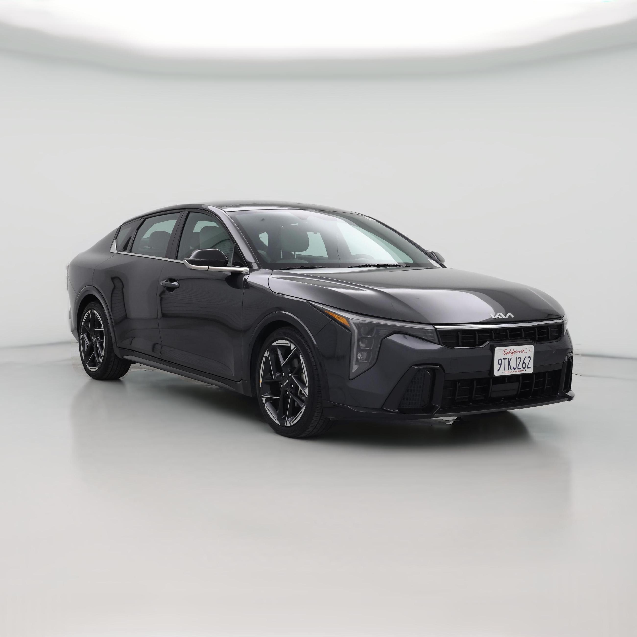 Thumbnail: 2025 Kia K4 - 1