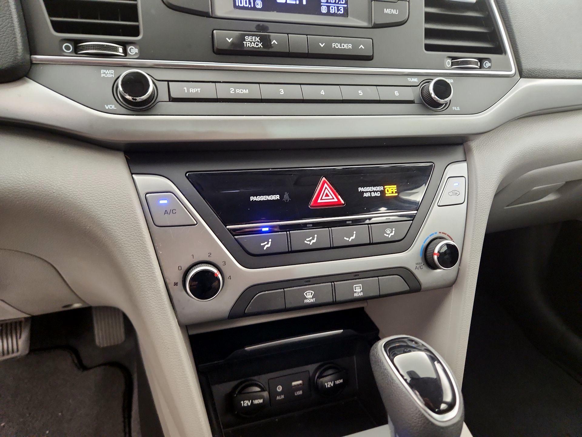 Thumbnail: 2018 Hyundai Elantra - 15