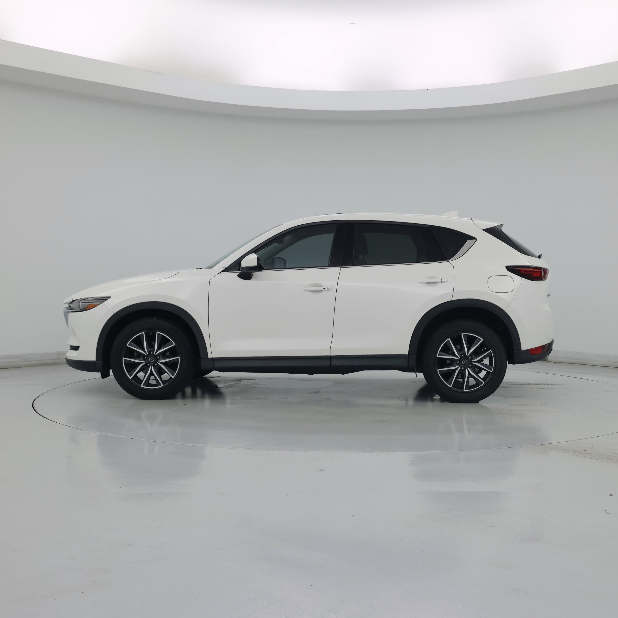 Thumbnail: 2018 Mazda CX-5 - 3