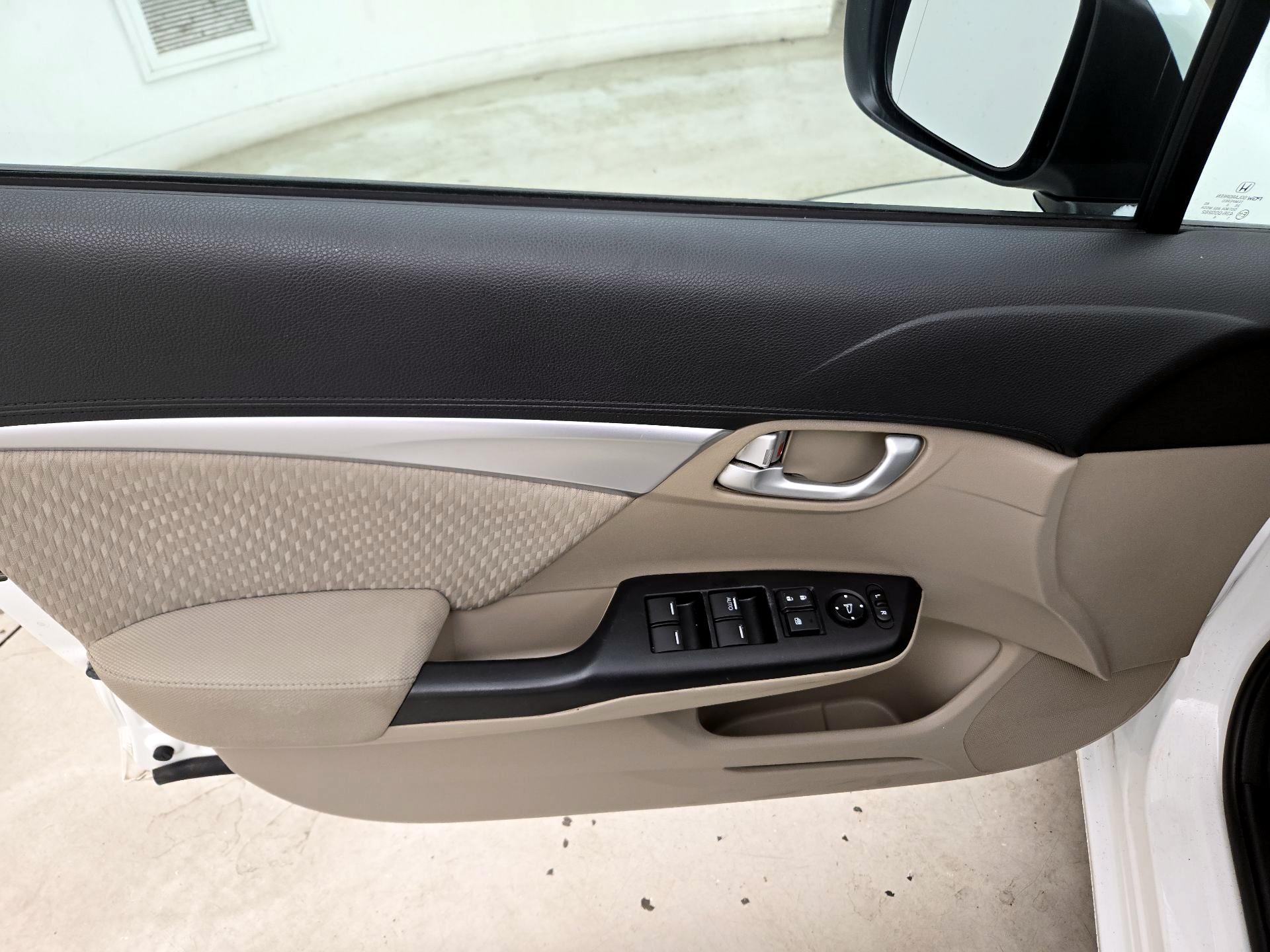 Thumbnail: 2014 Honda Civic - 12