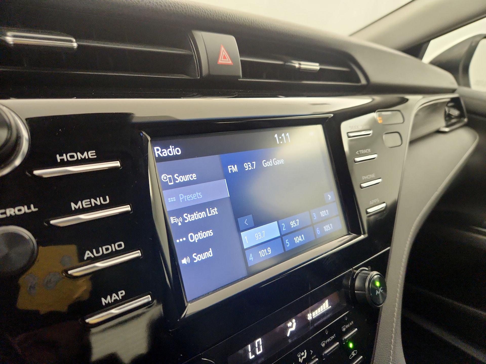 Thumbnail: 2019 Toyota Camry - 15