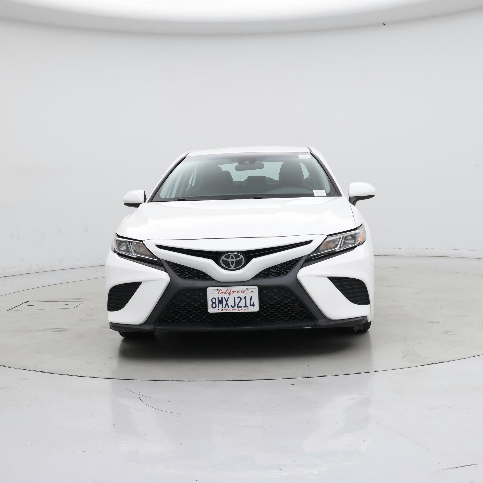 Thumbnail: 2019 Toyota Camry - 5
