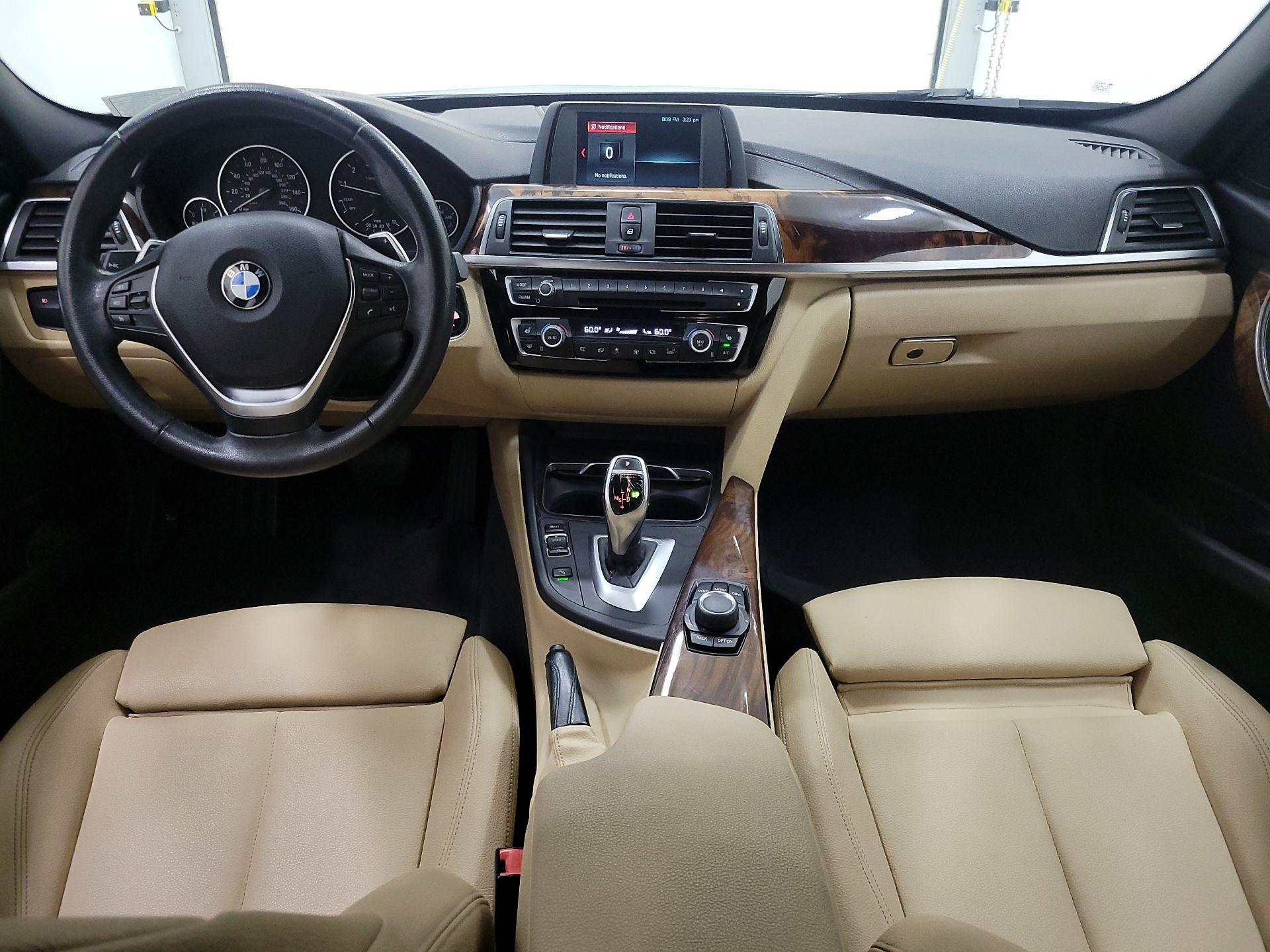 Thumbnail: 2018 BMW 3 Series - 9