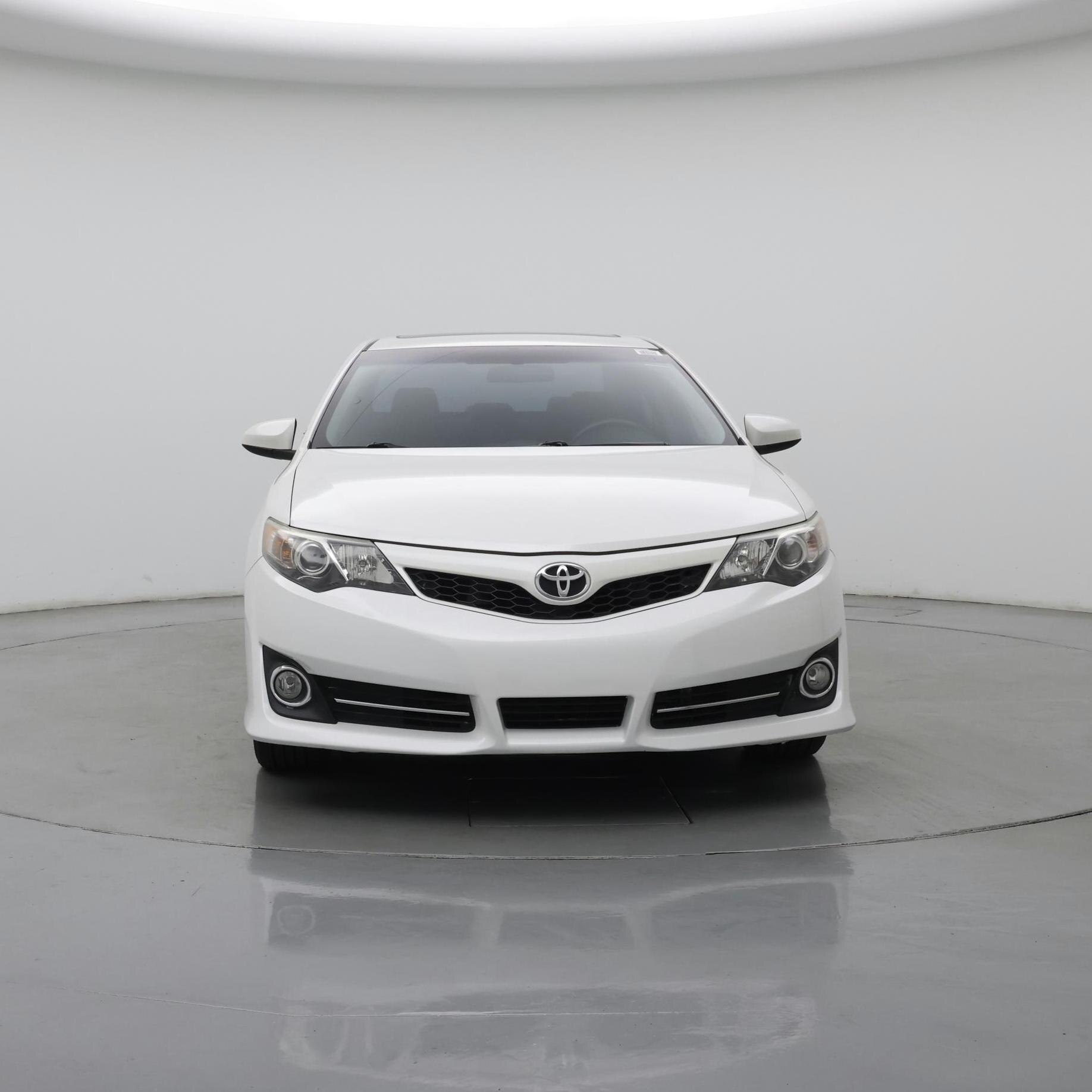 Thumbnail: 2014 Toyota Camry - 5