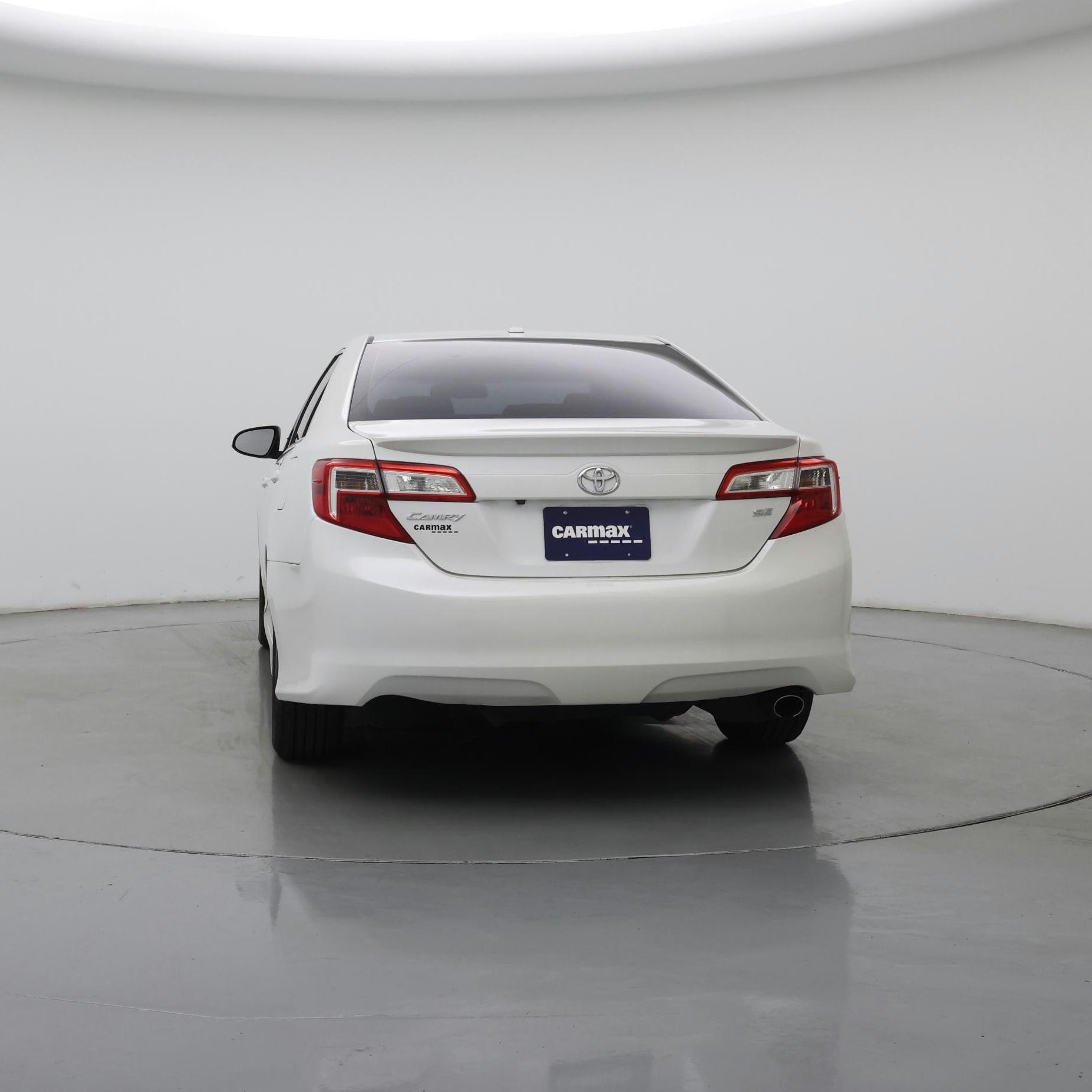 Thumbnail: 2014 Toyota Camry - 6