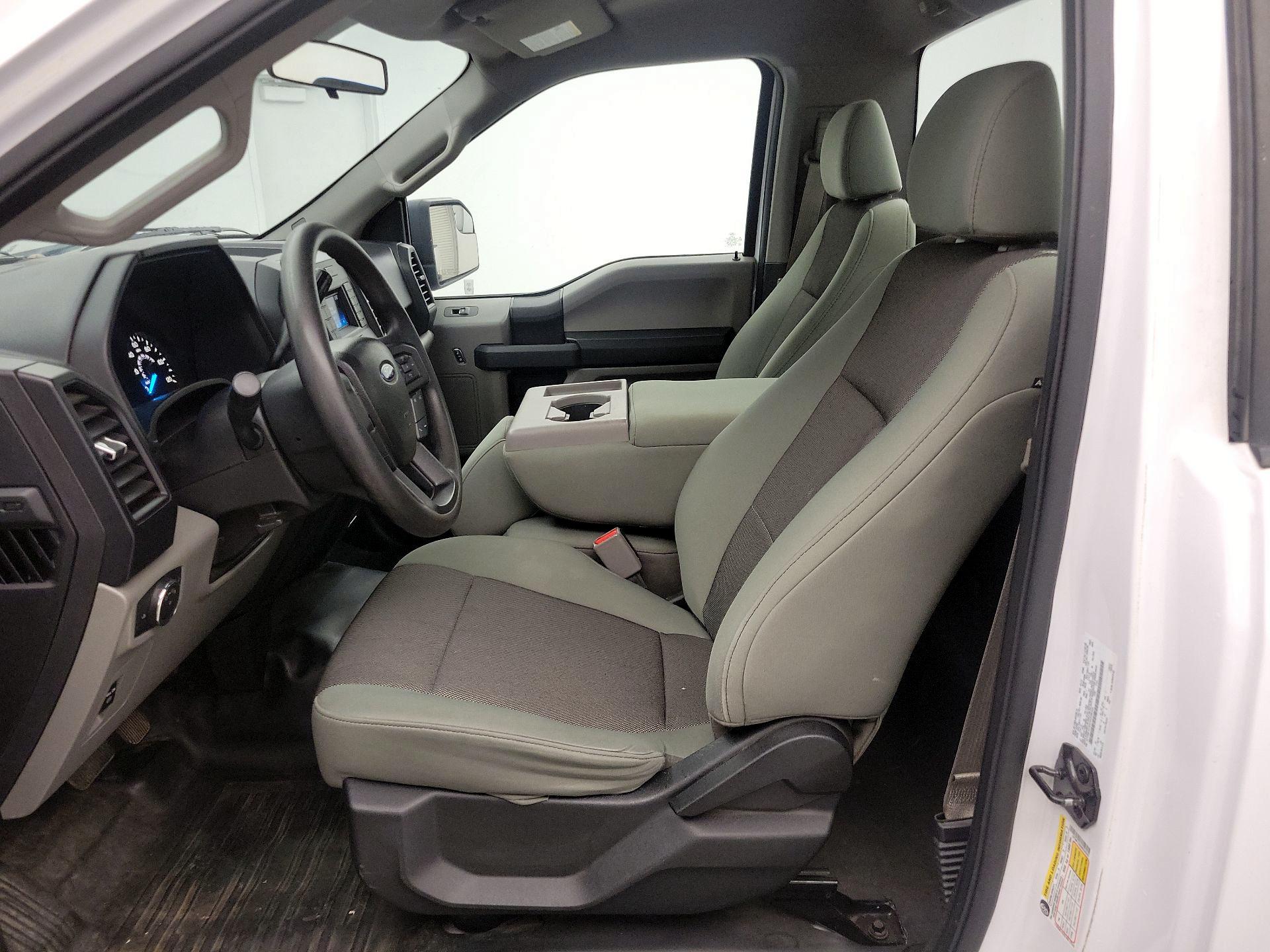 Thumbnail: 2017 Ford F-150 - 11