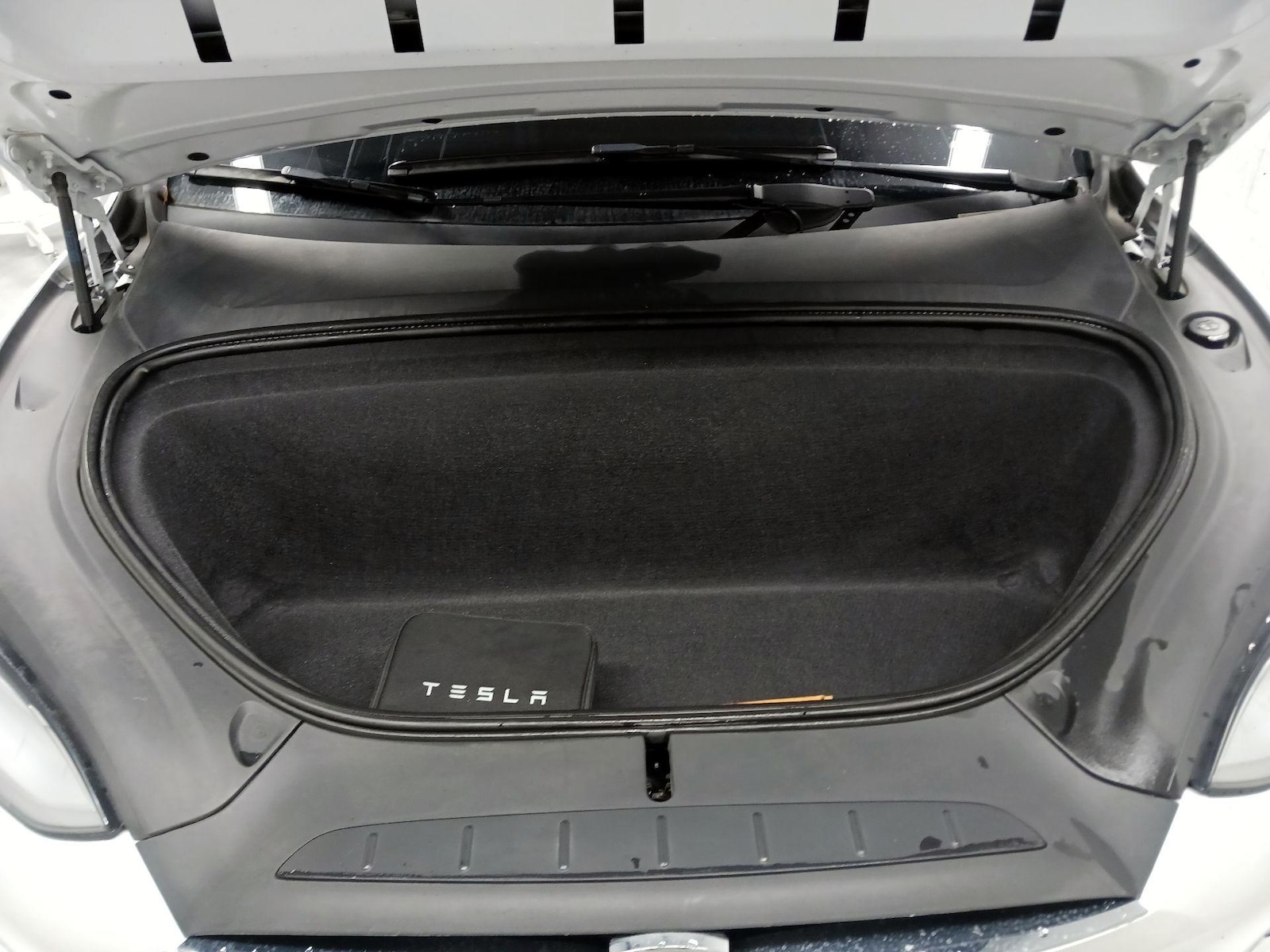 2020 Tesla Model X Long Range Plus - Photo 19
