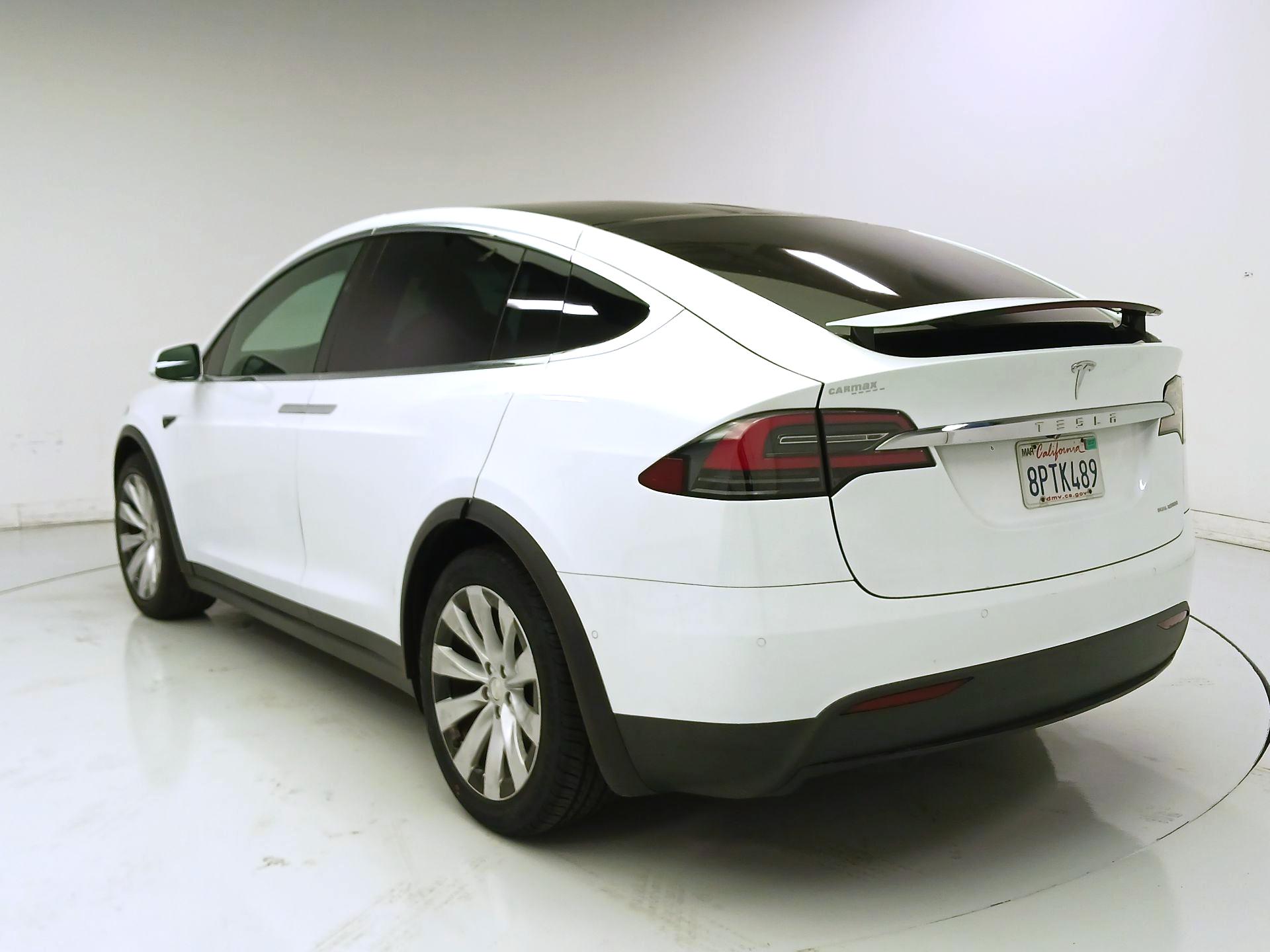 Thumbnail: 2020 Tesla Model X - 7