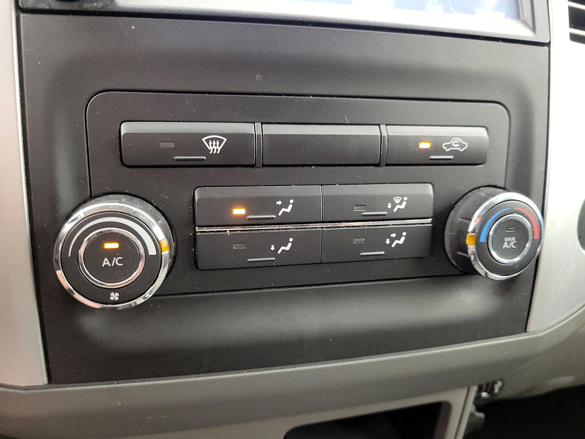 Thumbnail: 2019 Nissan Frontier - 16