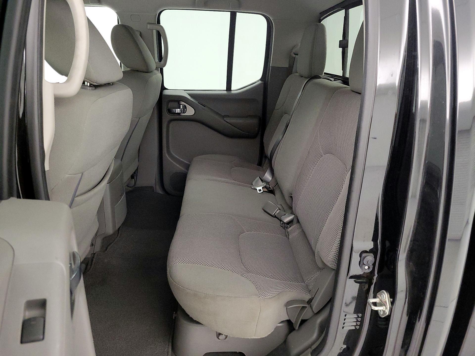 Thumbnail: 2019 Nissan Frontier - 19