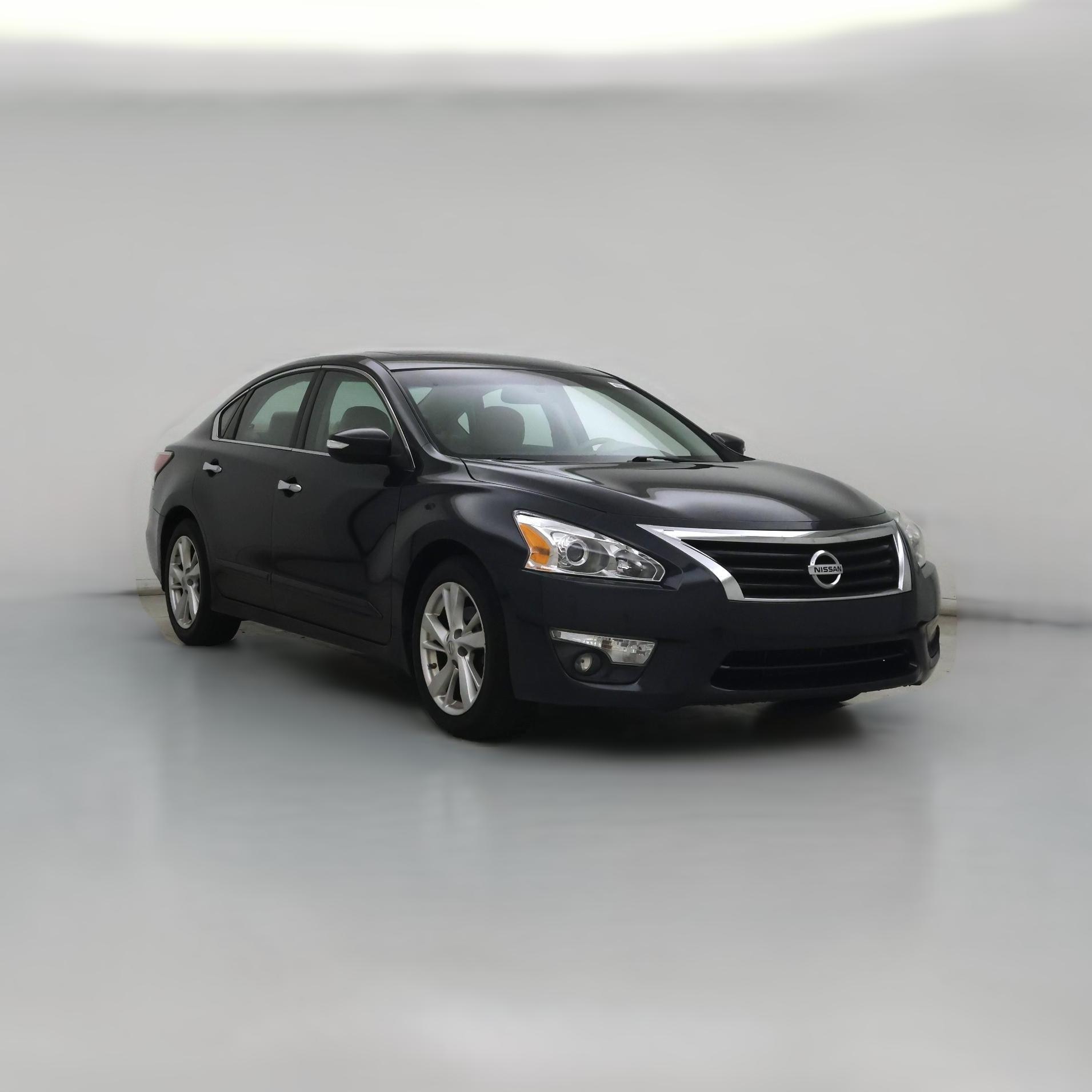 Thumbnail: 2015 Nissan Altima - 1