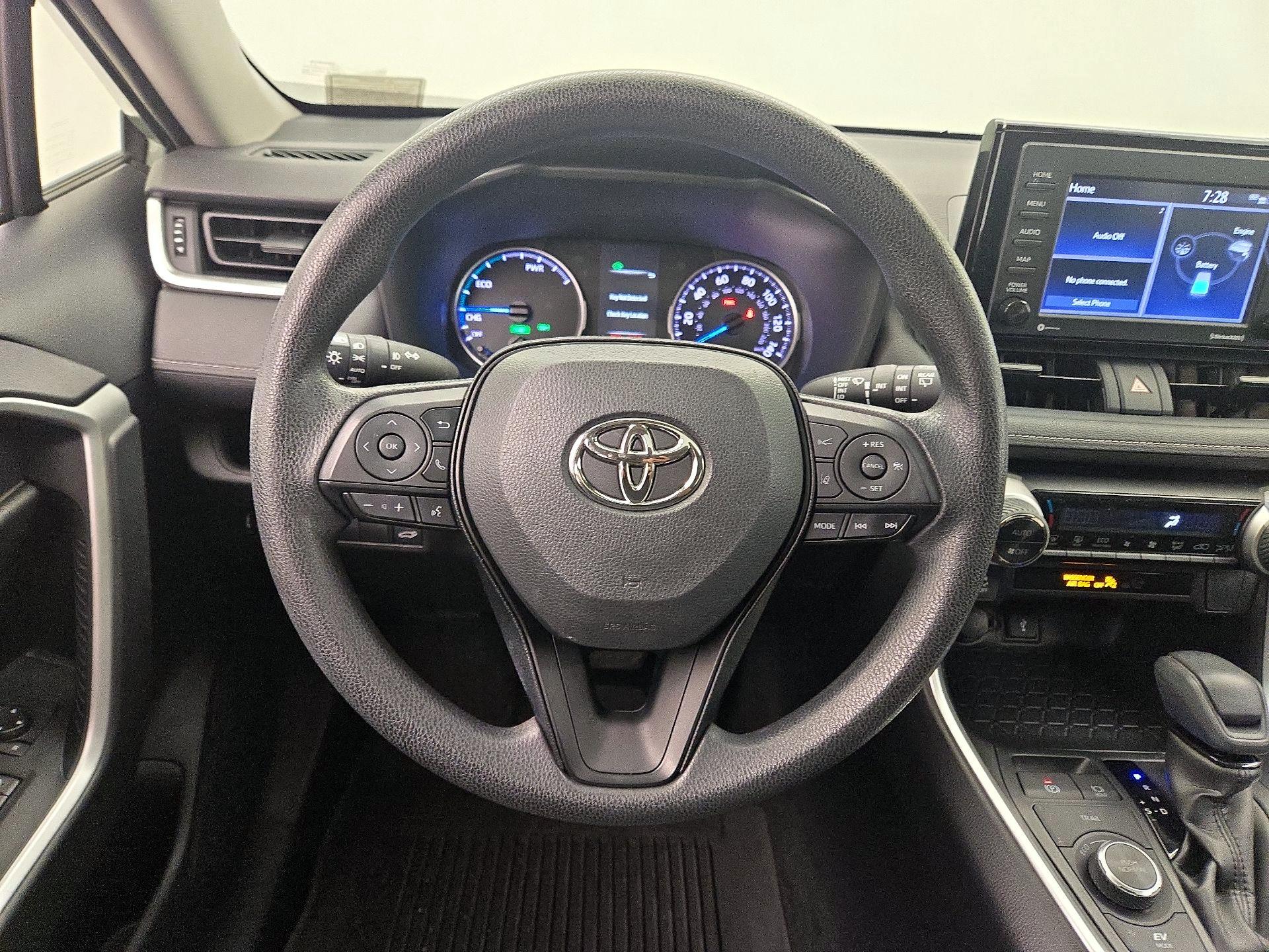Thumbnail: 2021 Toyota RAV4 - 10
