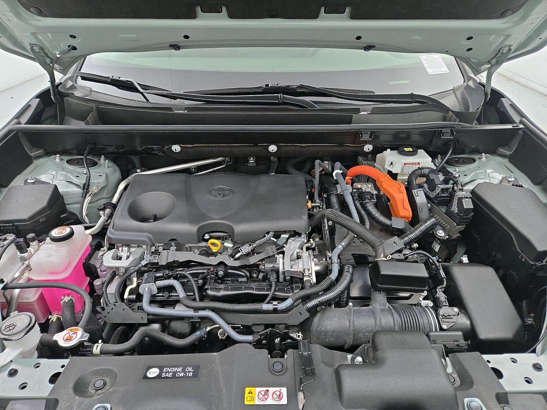 Thumbnail: 2021 Toyota RAV4 - 20