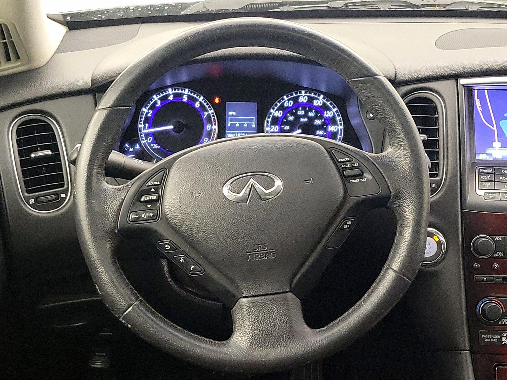 Thumbnail: 2017 INFINITI QX50 - 10