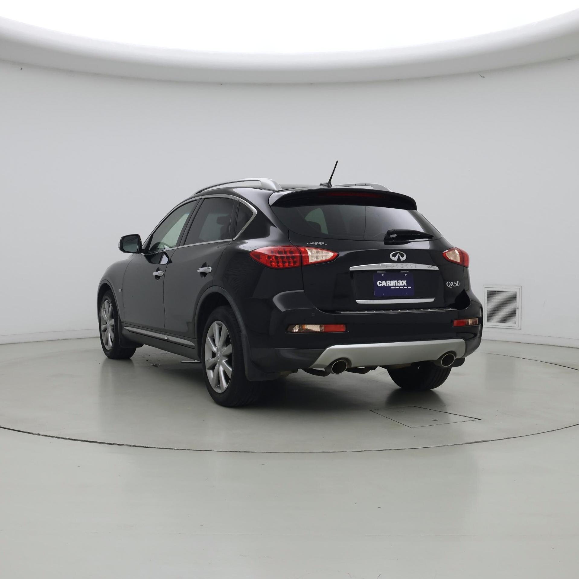 Thumbnail: 2017 INFINITI QX50 - 2