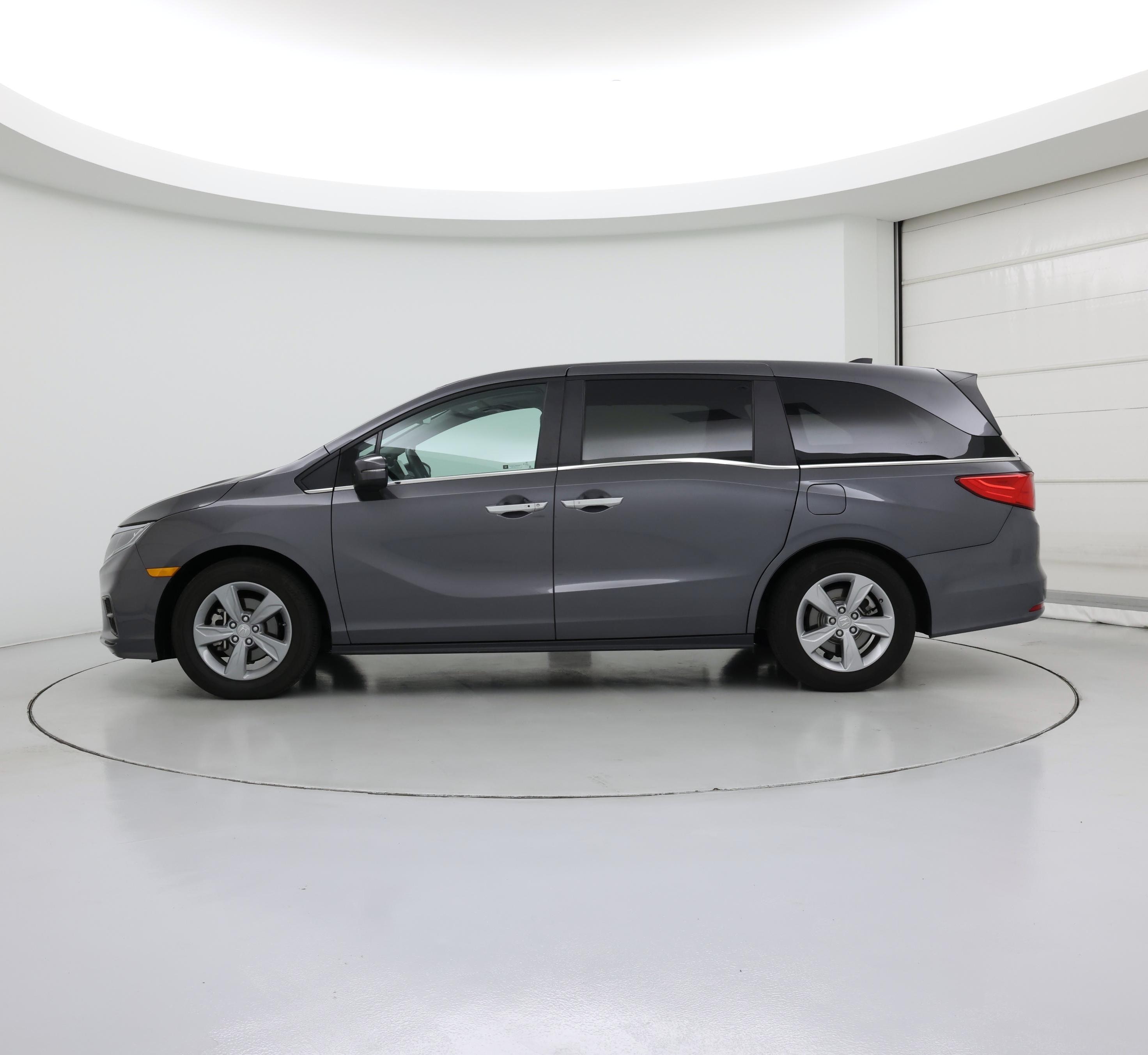 Thumbnail: 2018 Honda Odyssey - 3