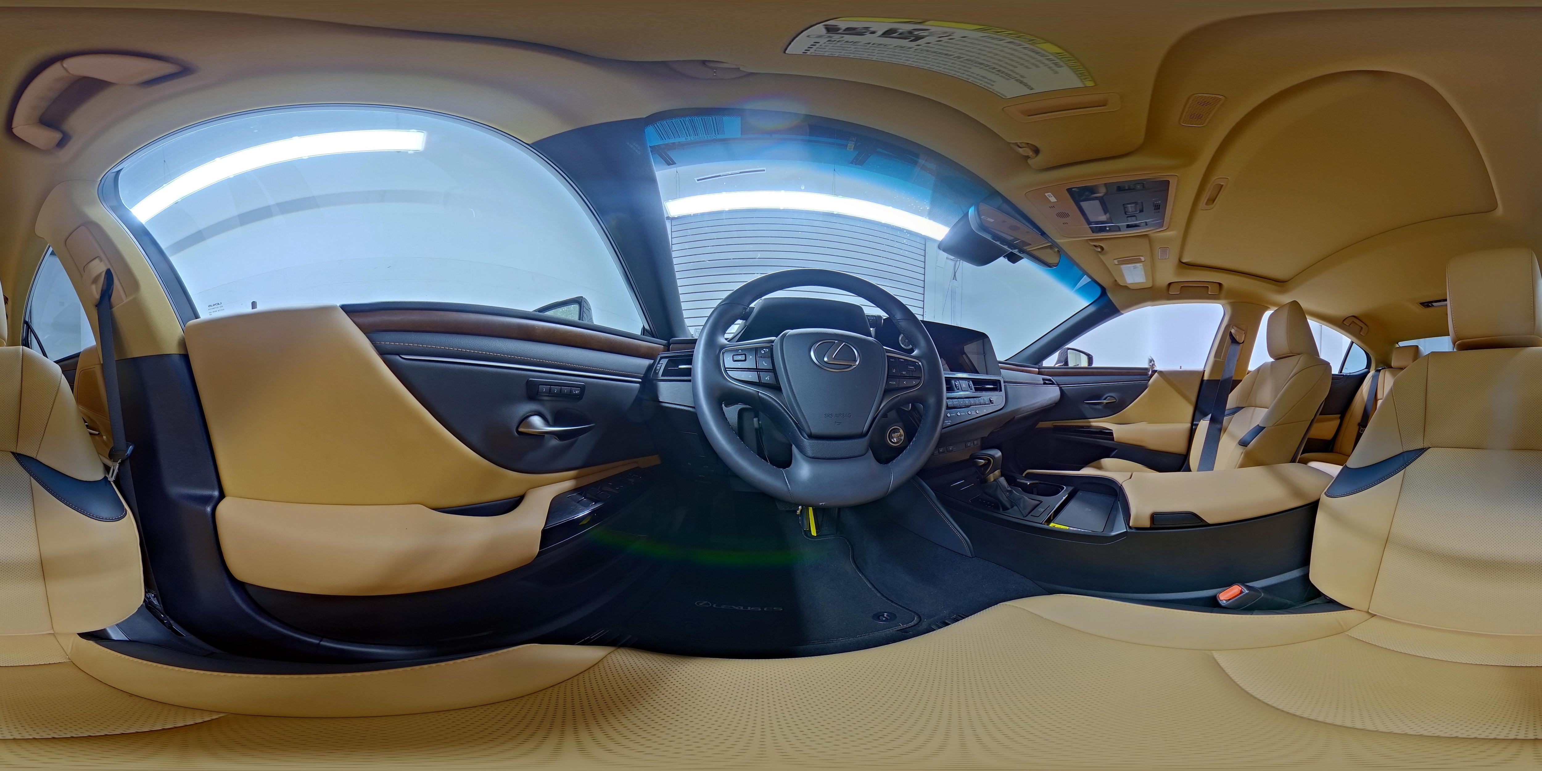 2025 Lexus ES 350 - Photo 20