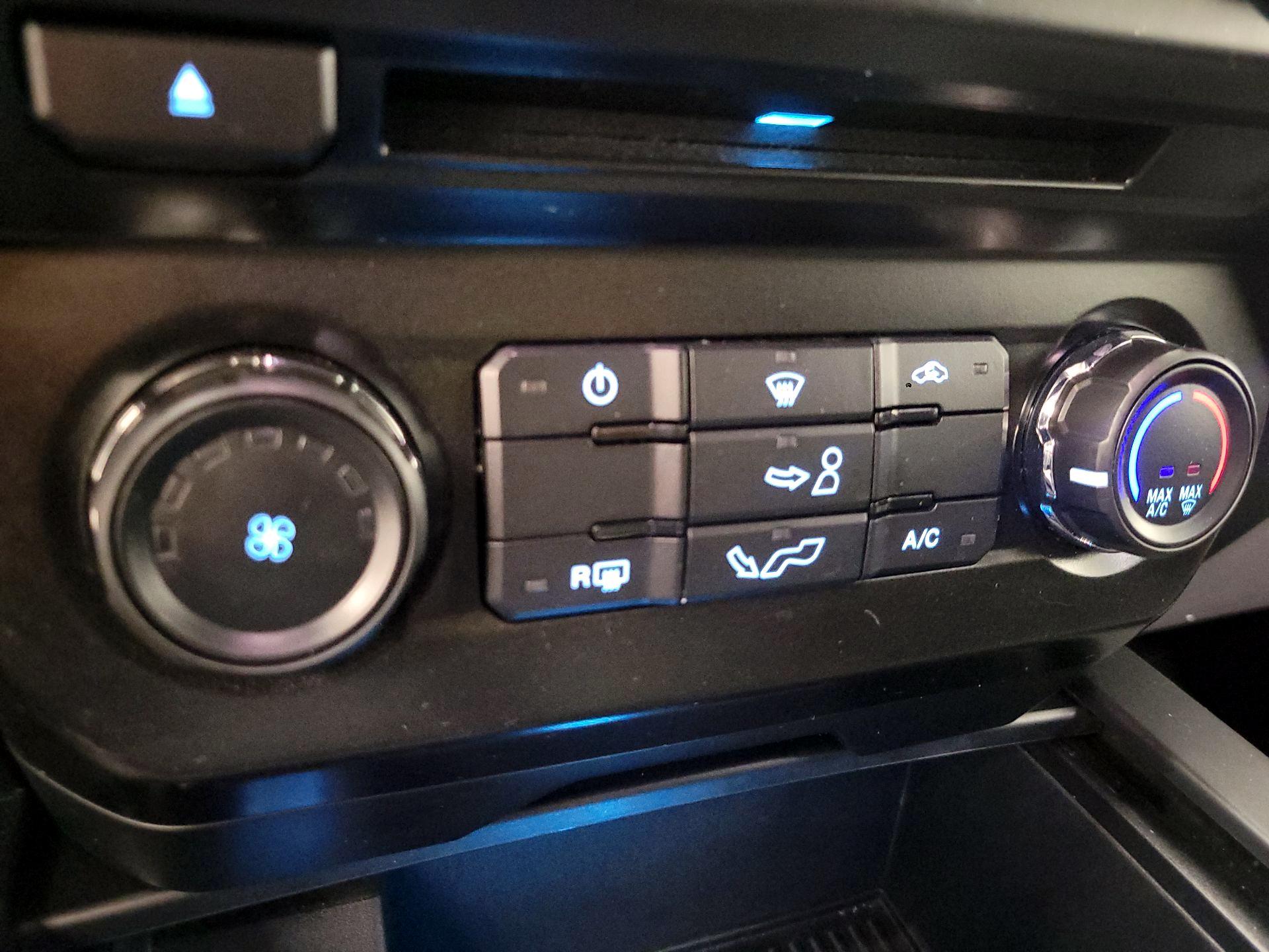 Thumbnail: 2017 Ford F-150 - 16