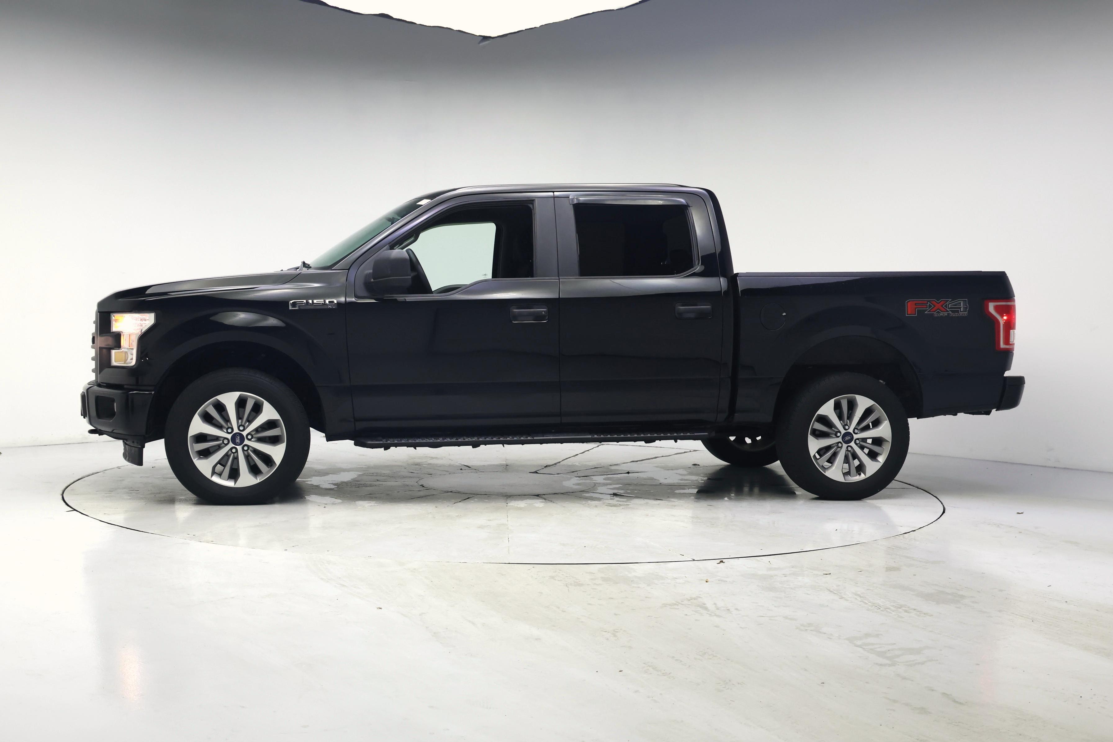 Thumbnail: 2017 Ford F-150 - 3