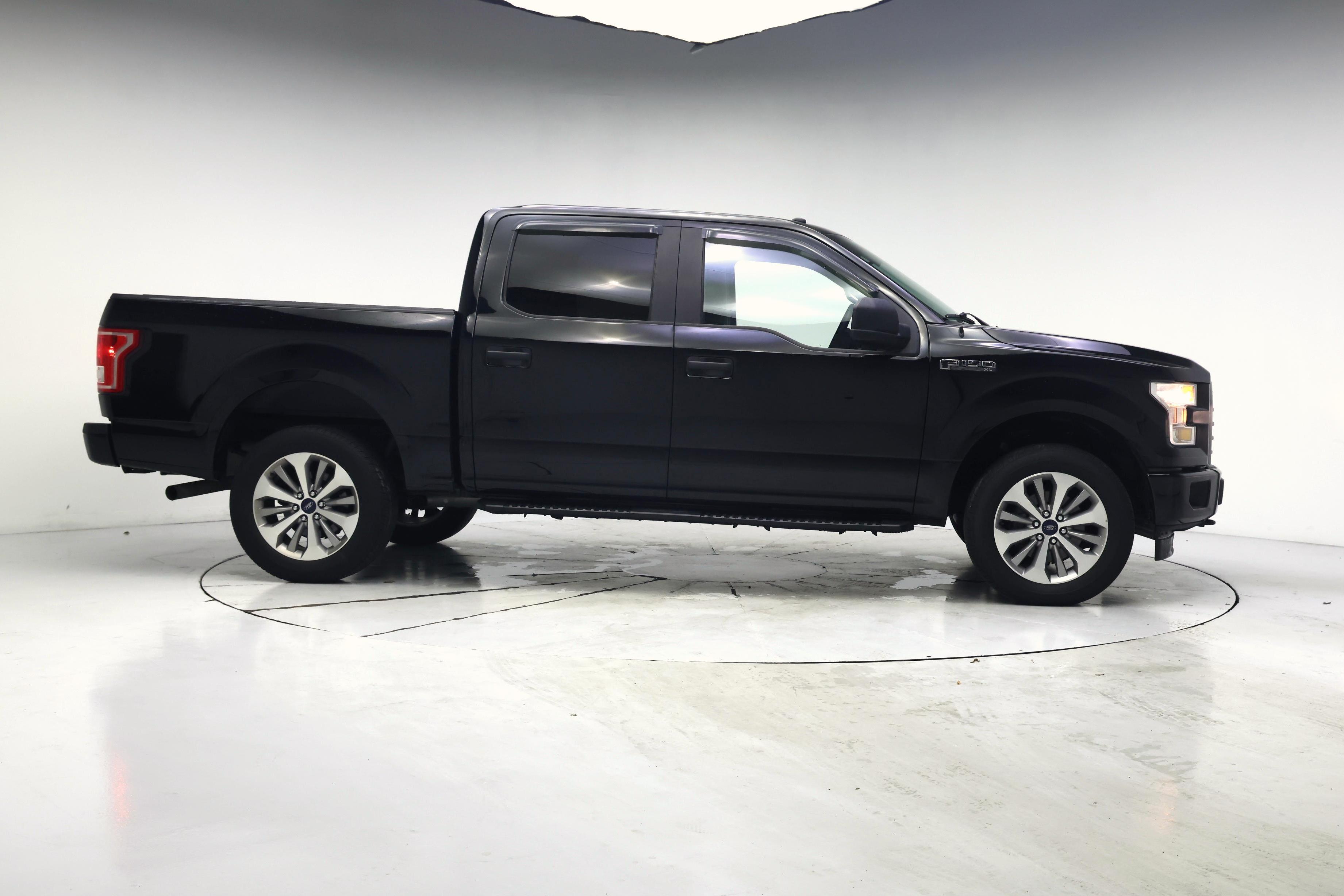 Thumbnail: 2017 Ford F-150 - 7