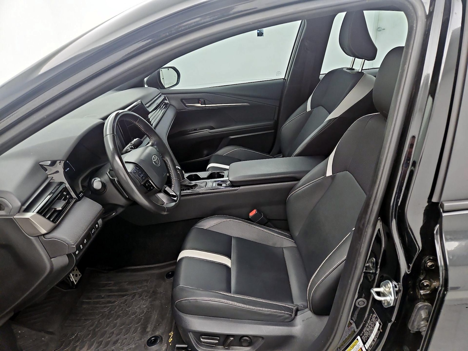 Power Seat(s) & Side Airbags