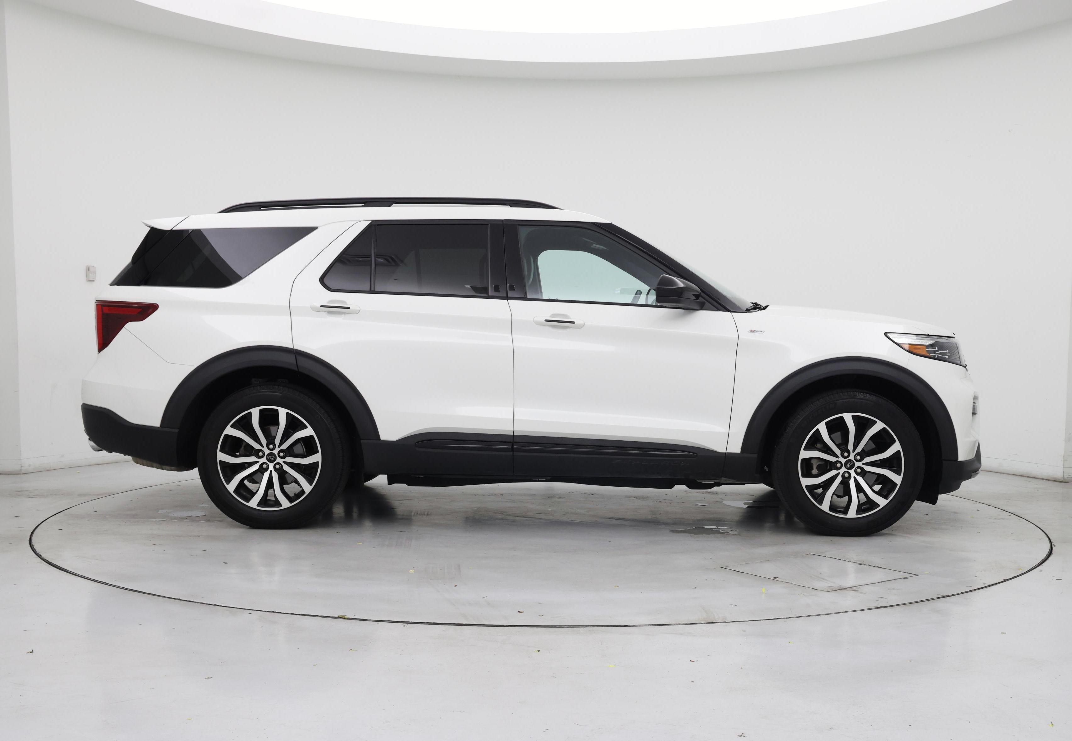 Thumbnail: 2024 Ford Explorer - 7