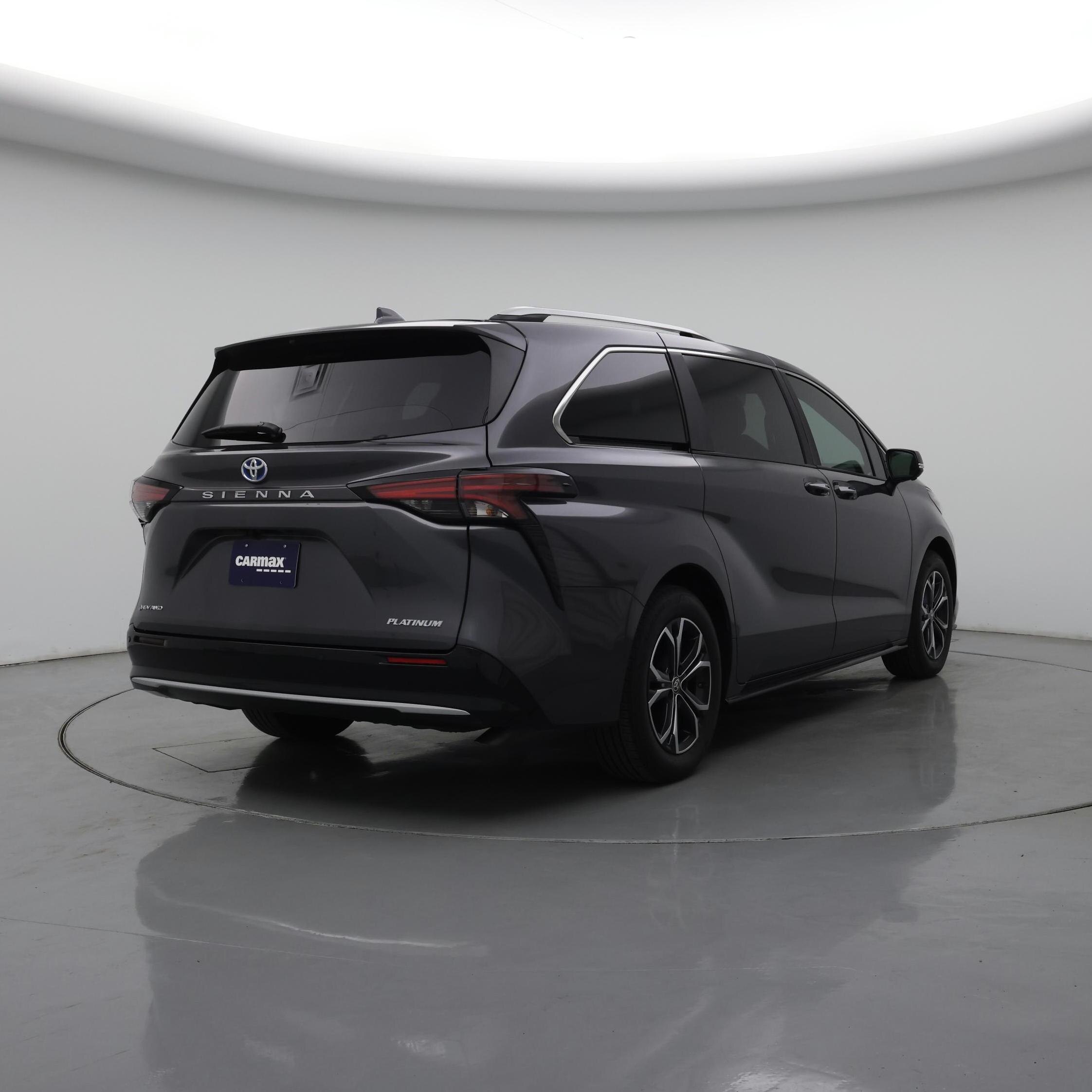 Thumbnail: 2025 Toyota Sienna - 8