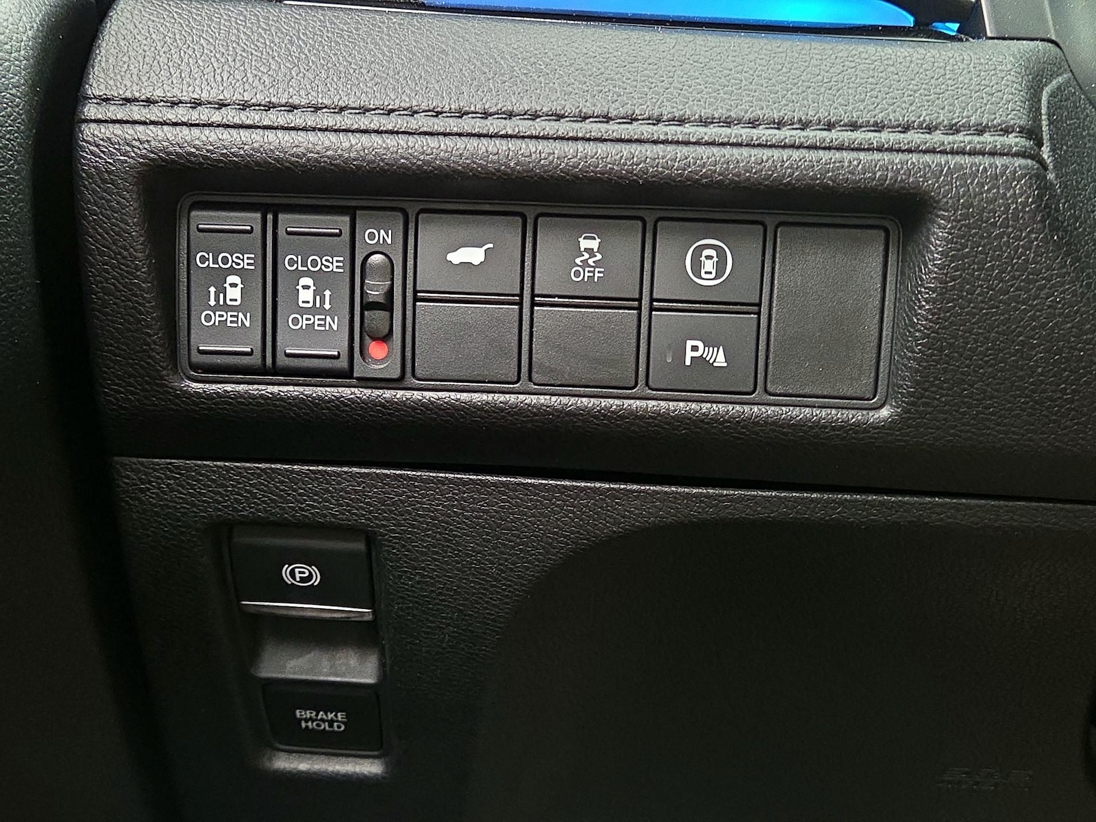 2023 Honda Odyssey Touring - Photo 14