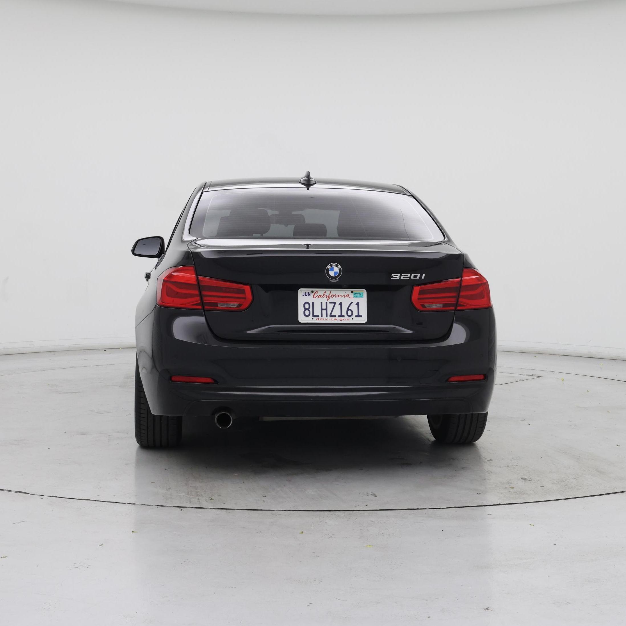 Thumbnail: 2016 BMW 3 Series - 6
