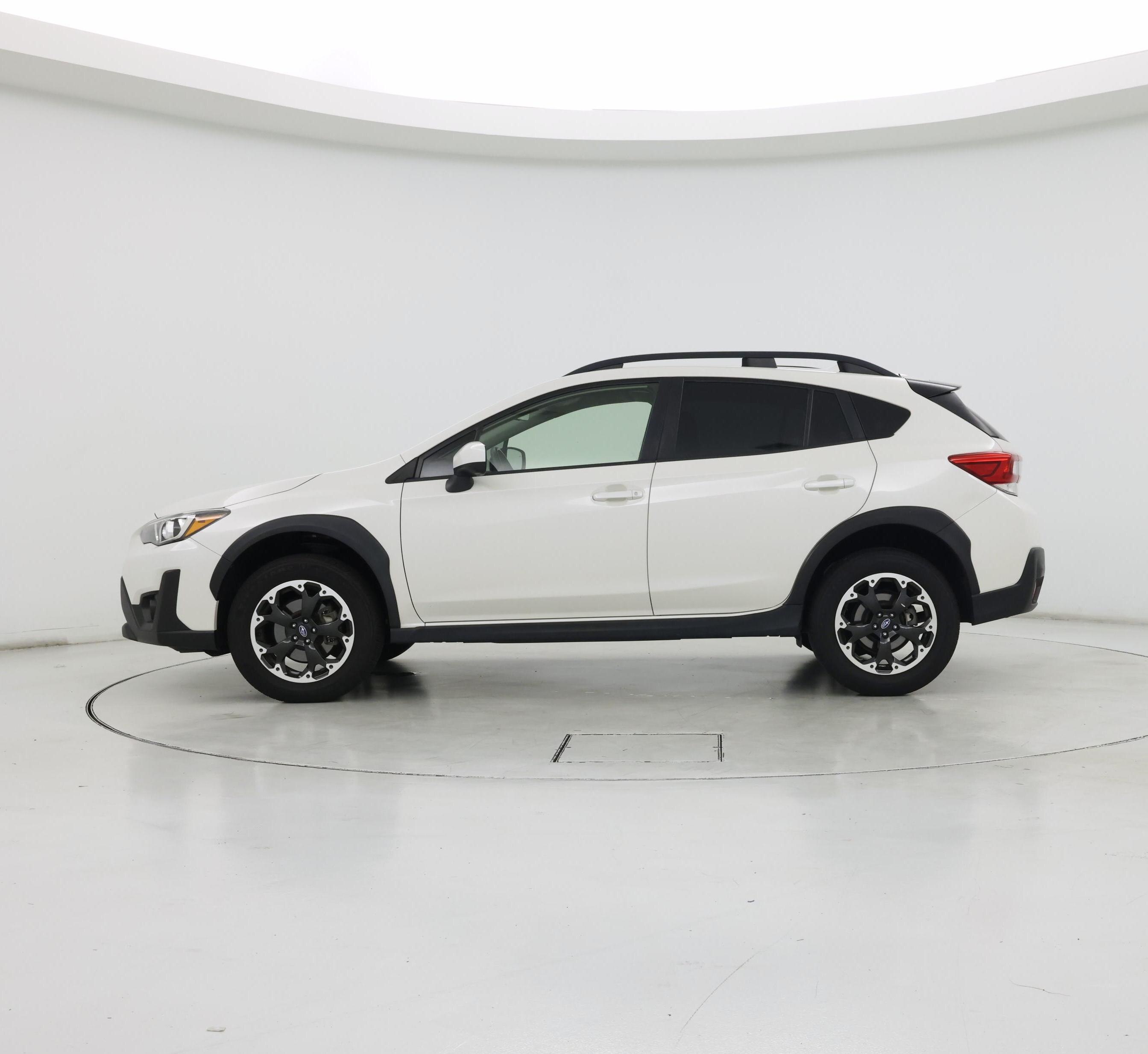 Thumbnail: 2021 Subaru Crosstrek - 3