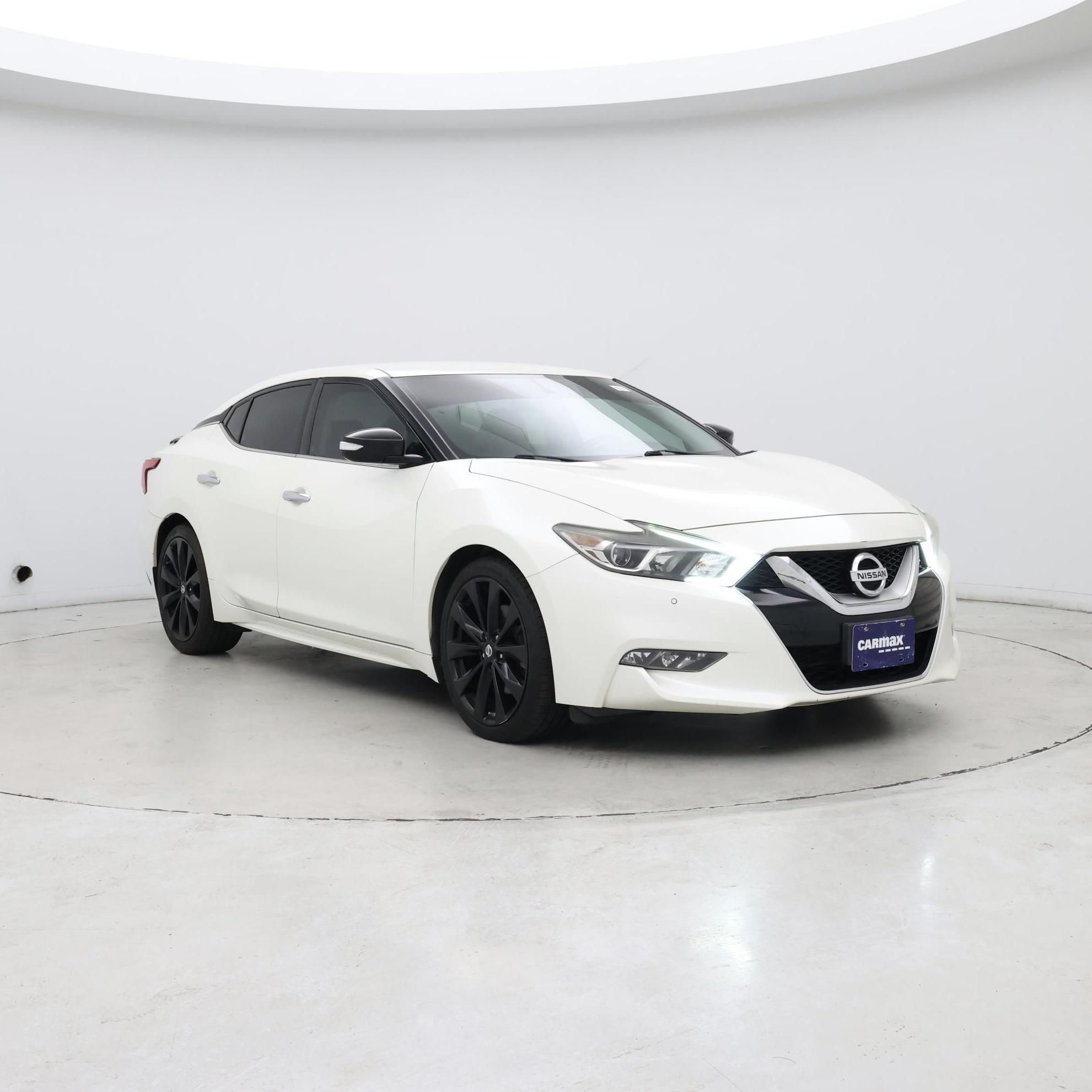 White 2017 Nissan Maxima Sedan Front-Wheel Drive Automatic
