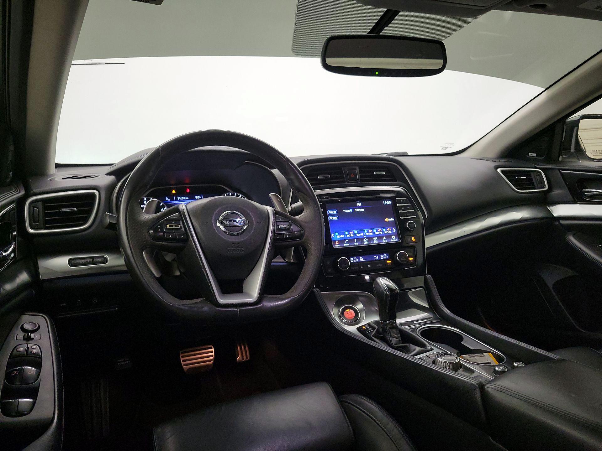 Thumbnail: 2017 Nissan Maxima - 9