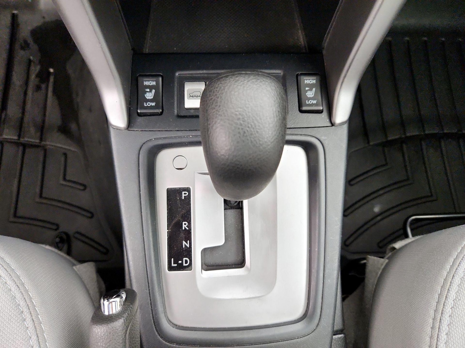 2018 Subaru Forester Premium - Photo 9