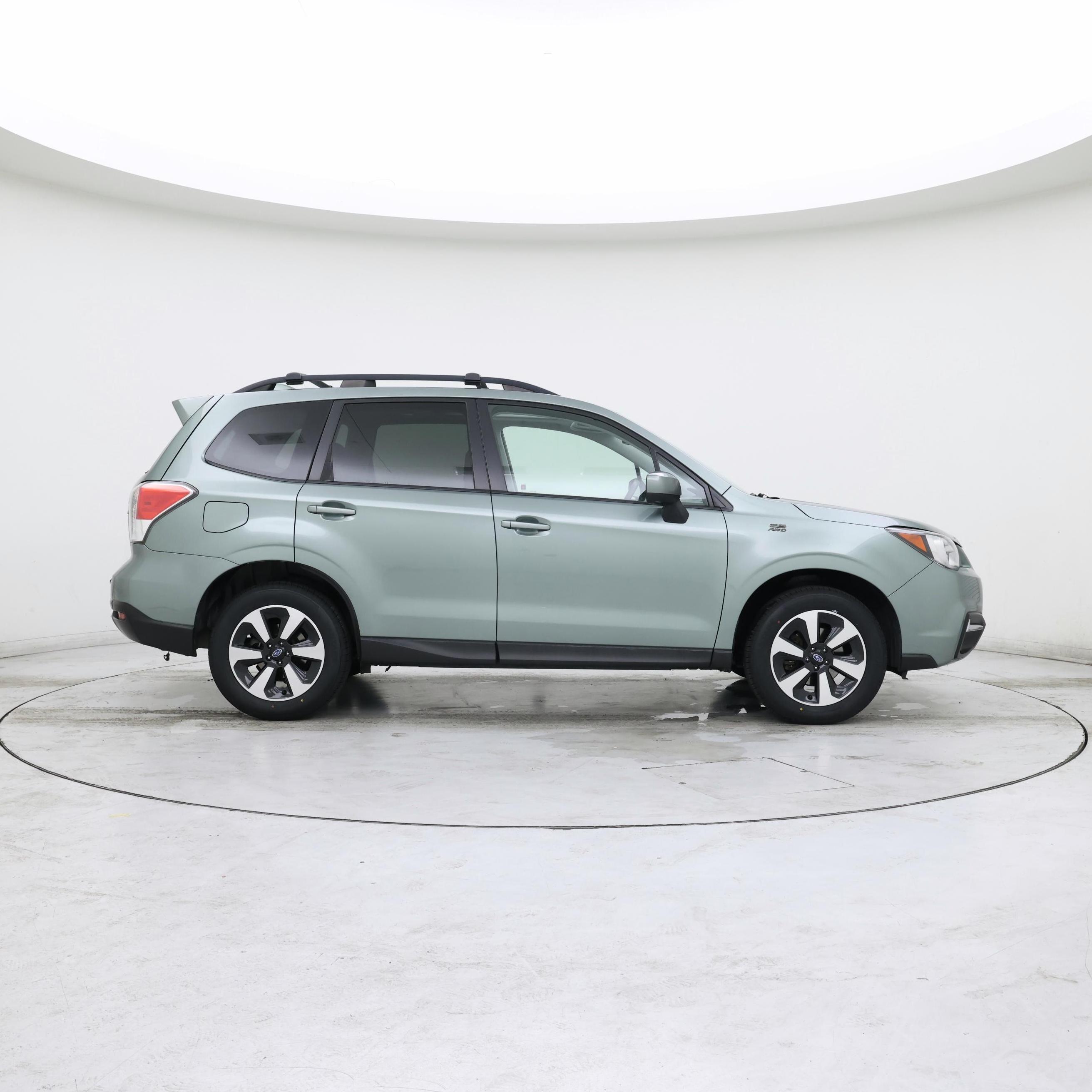 Thumbnail: 2018 Subaru Forester - 7