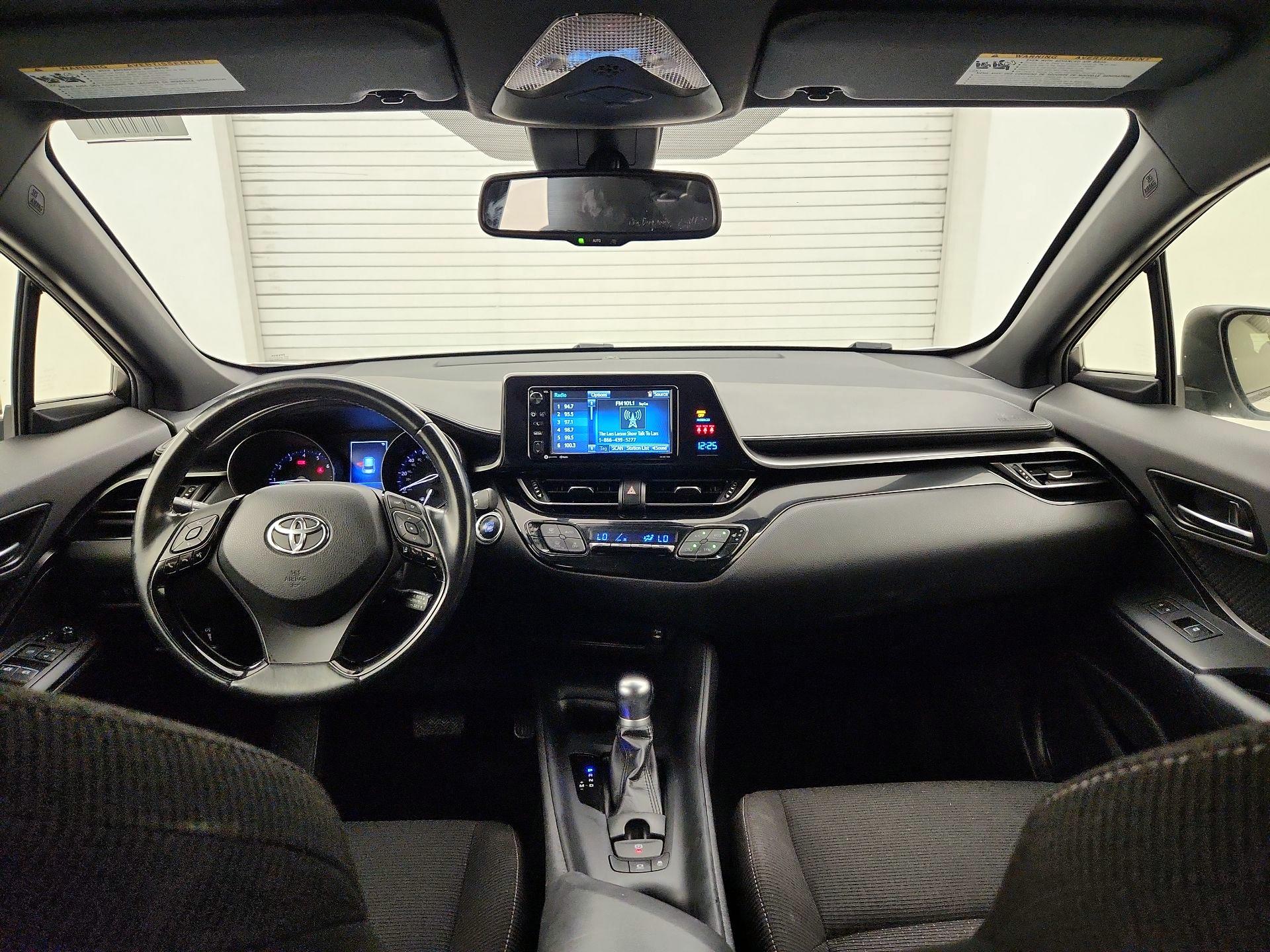 Thumbnail: 2018 Toyota C-HR - 9