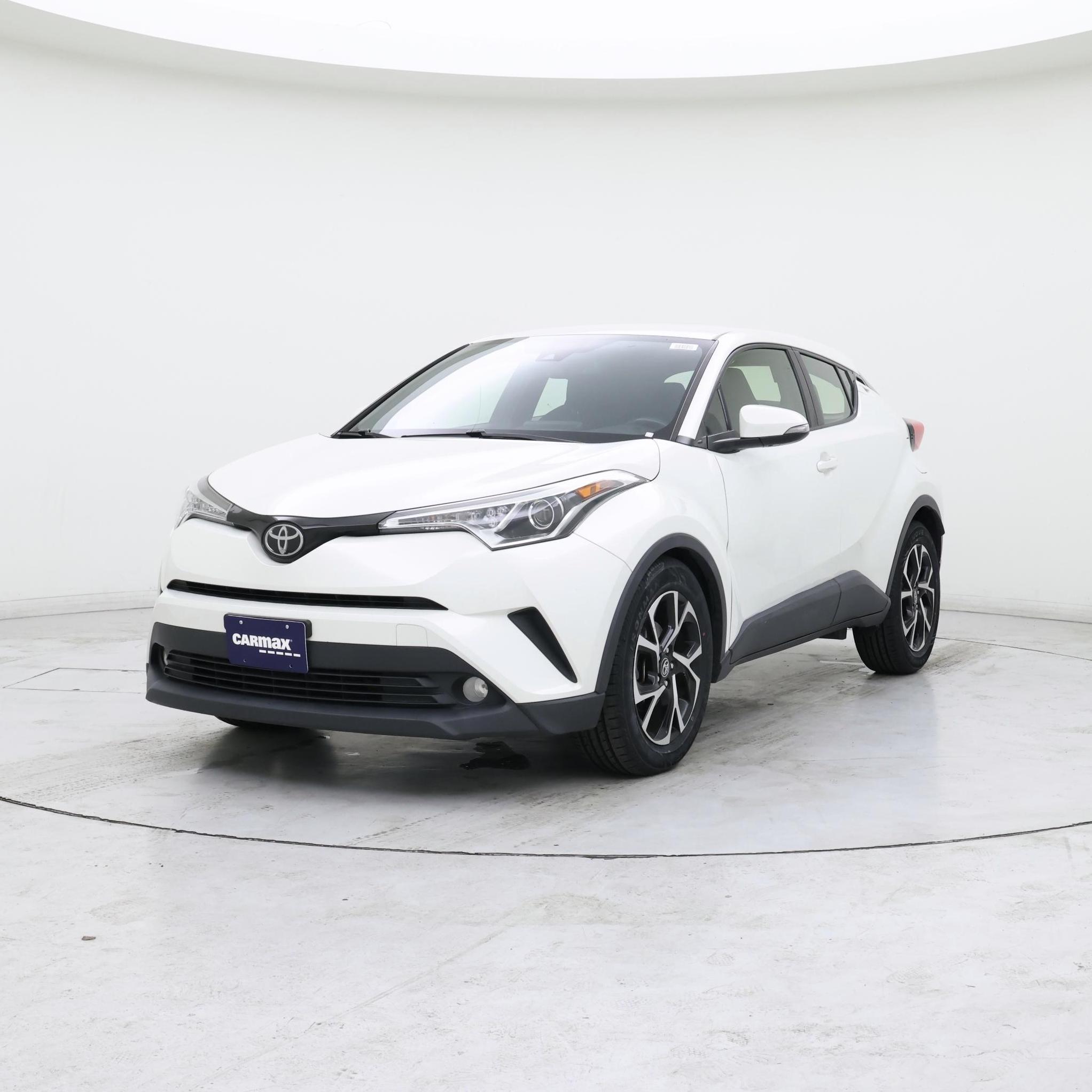 Thumbnail: 2018 Toyota C-HR - 4
