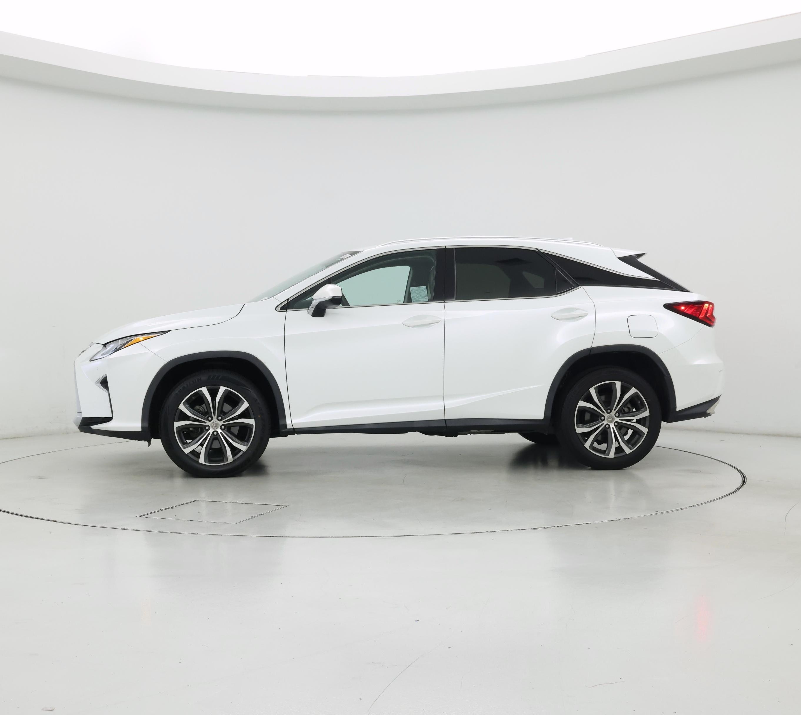 Thumbnail: 2016 Lexus RX - 3