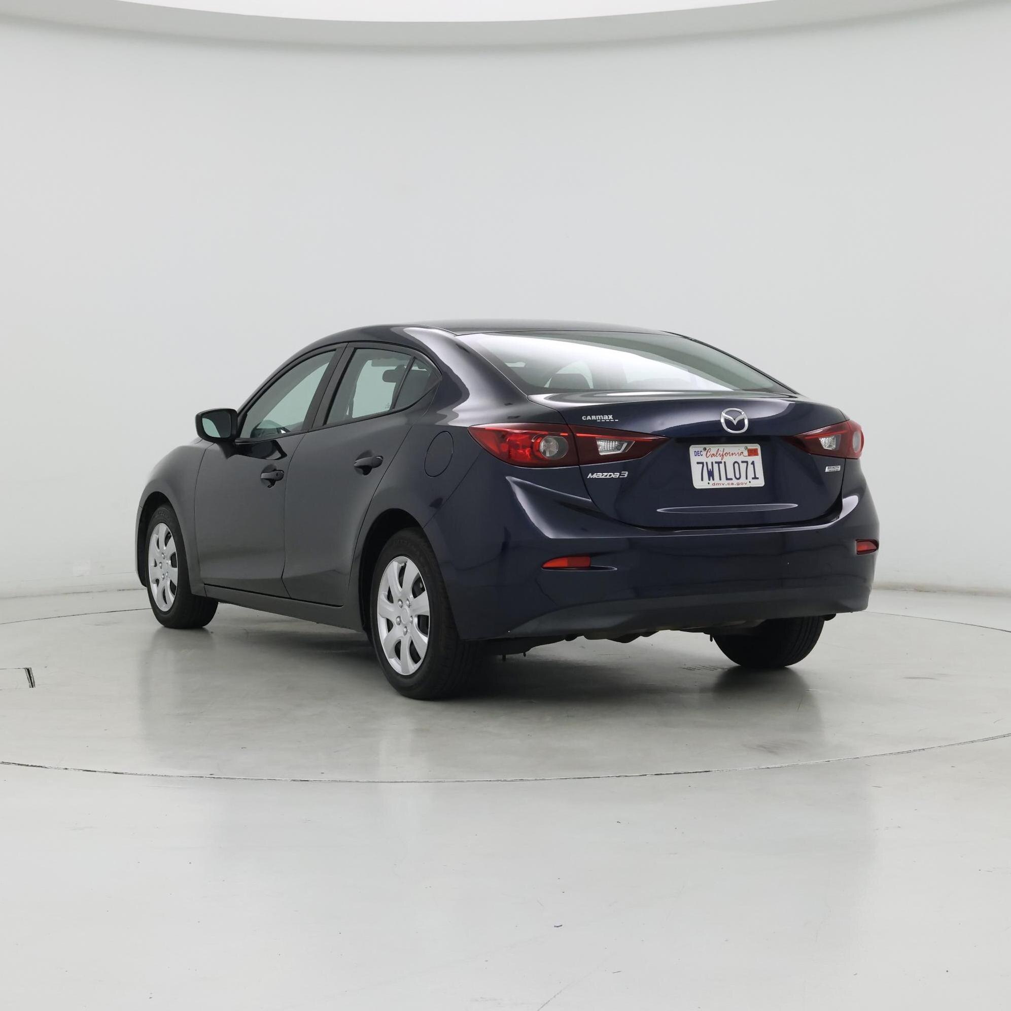 Thumbnail: 2017 Mazda Mazda3 - 2