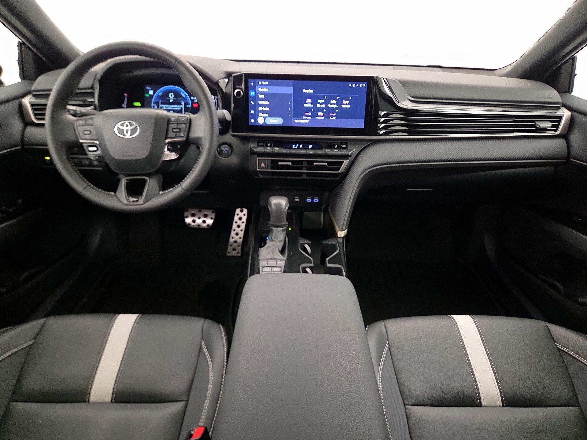 Thumbnail: 2025 Toyota Camry - 9