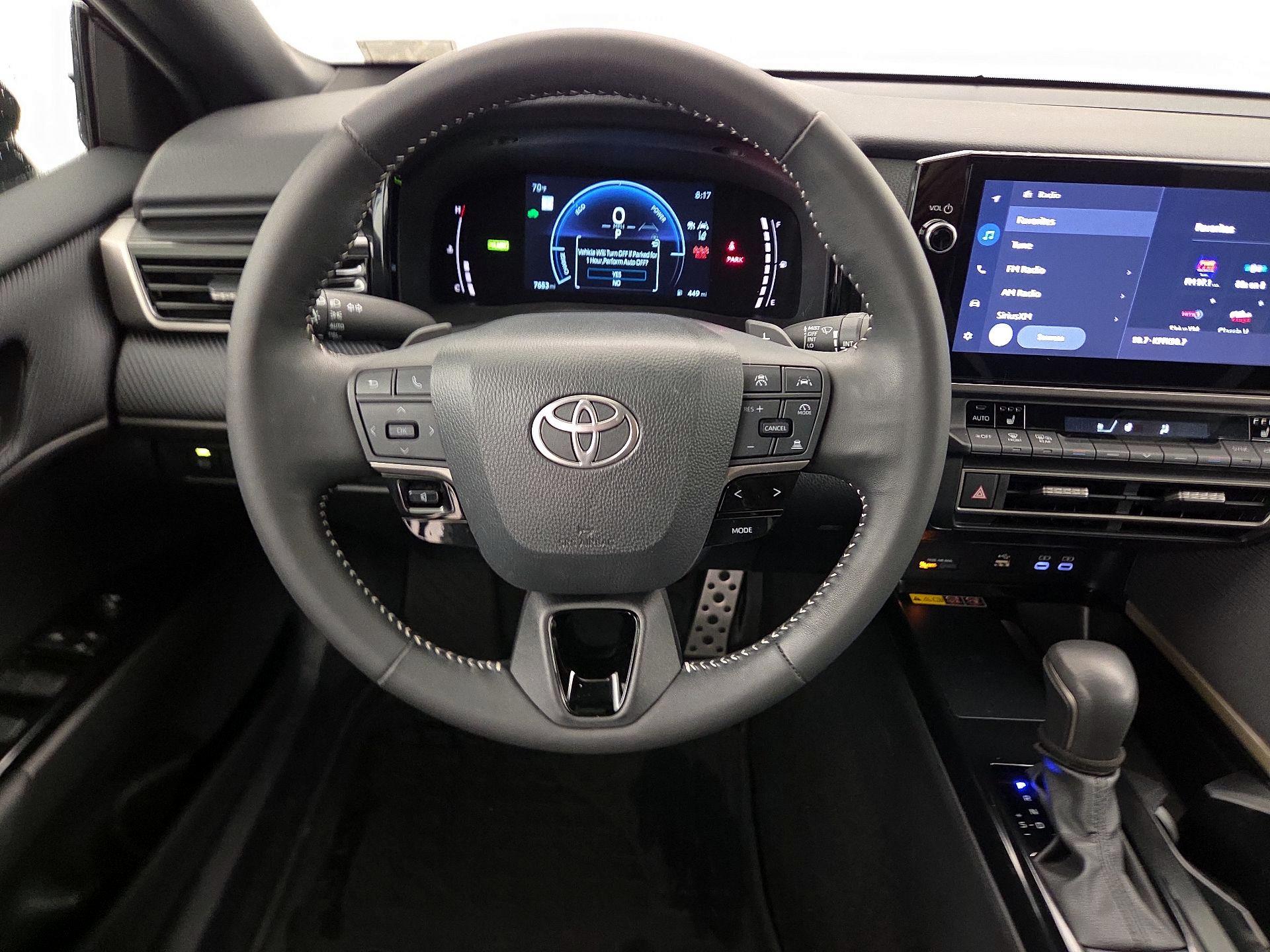 Thumbnail: 2025 Toyota Camry - 10