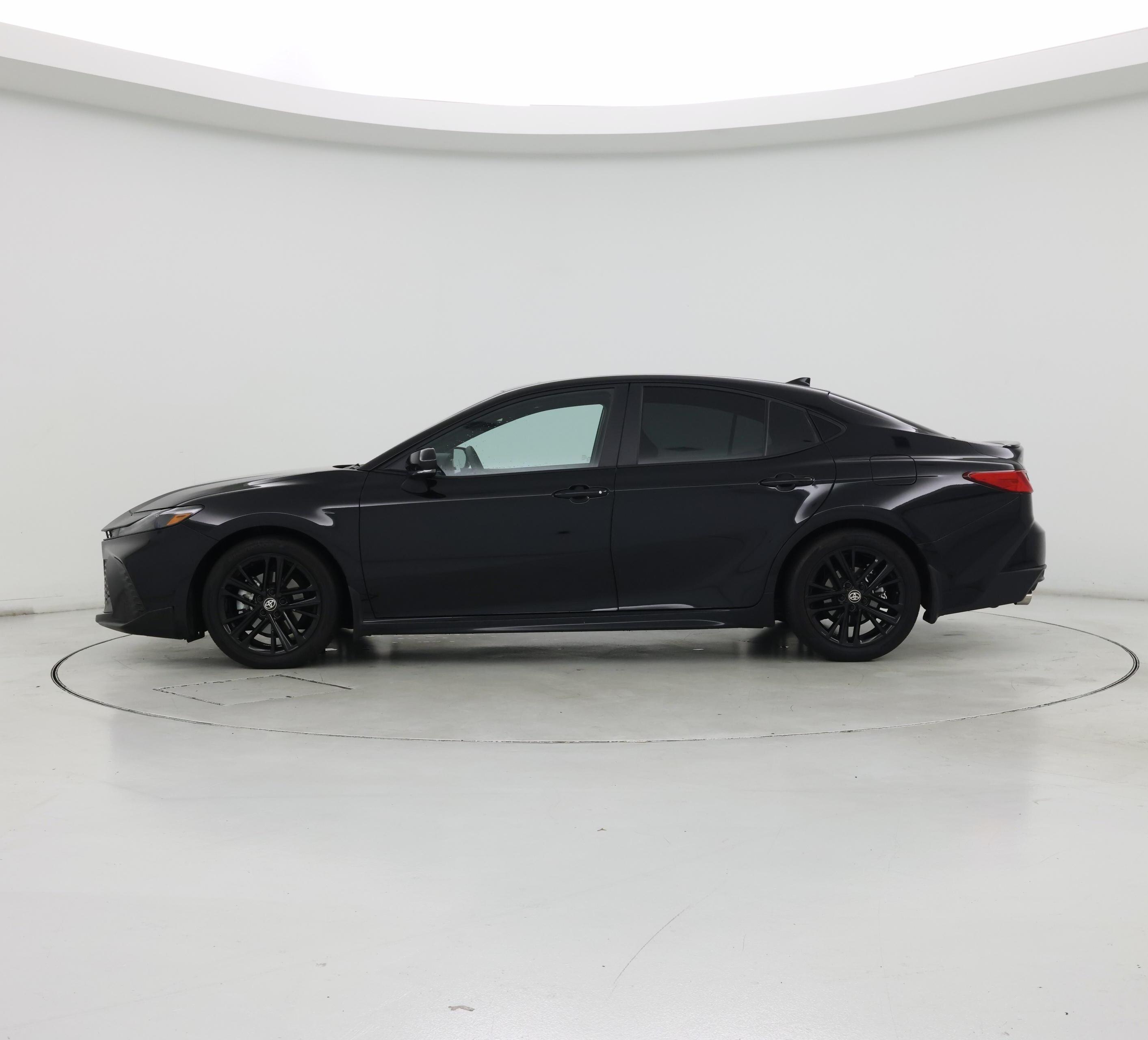 Thumbnail: 2025 Toyota Camry - 3