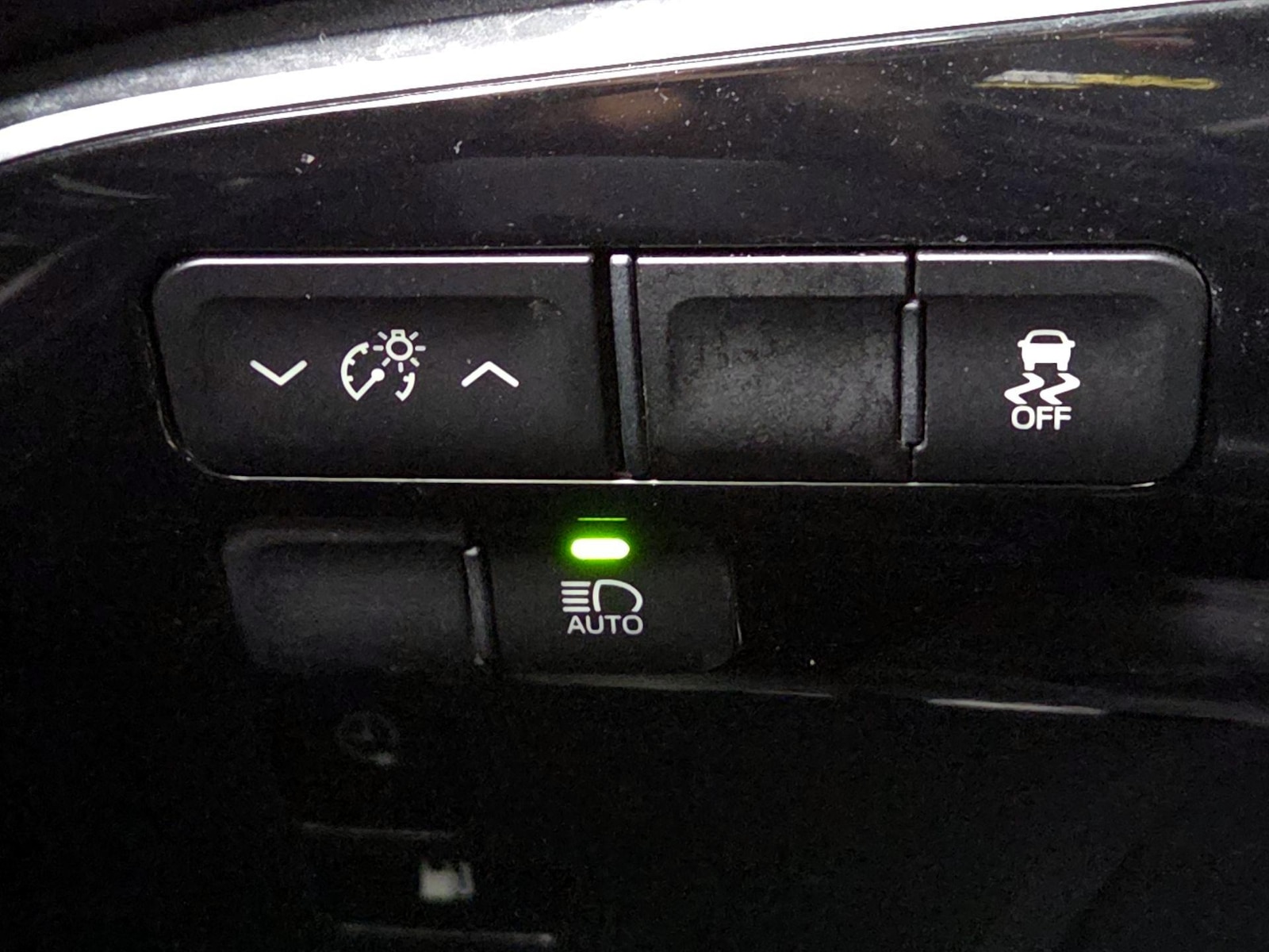 2018 Toyota Prius Prime Premium - Photo 14