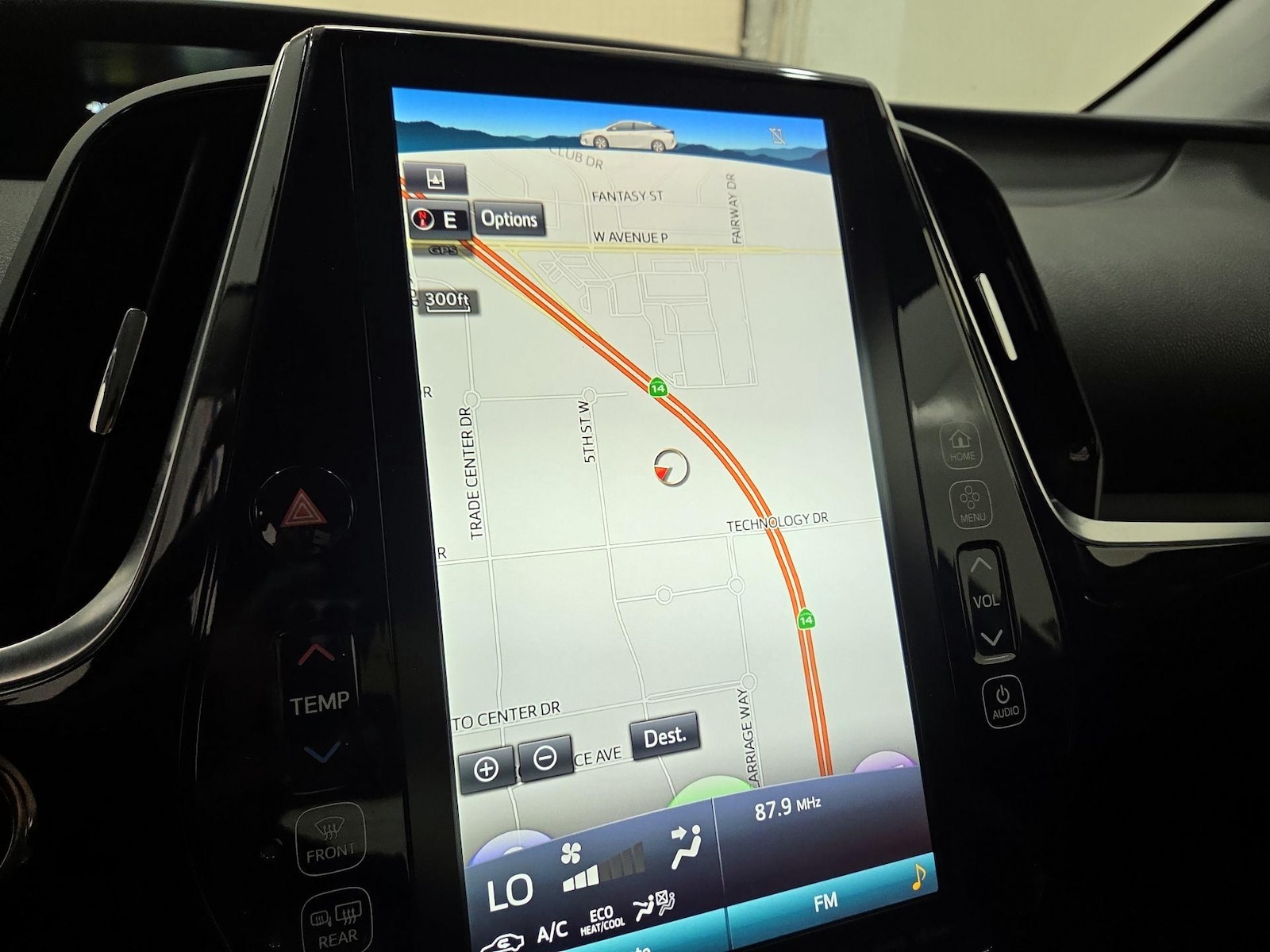 2018 Toyota Prius Prime Premium - Photo 15