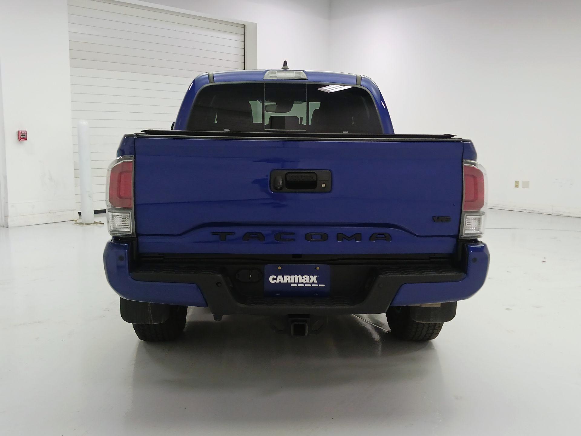 Thumbnail: 2023 Toyota Tacoma - 6