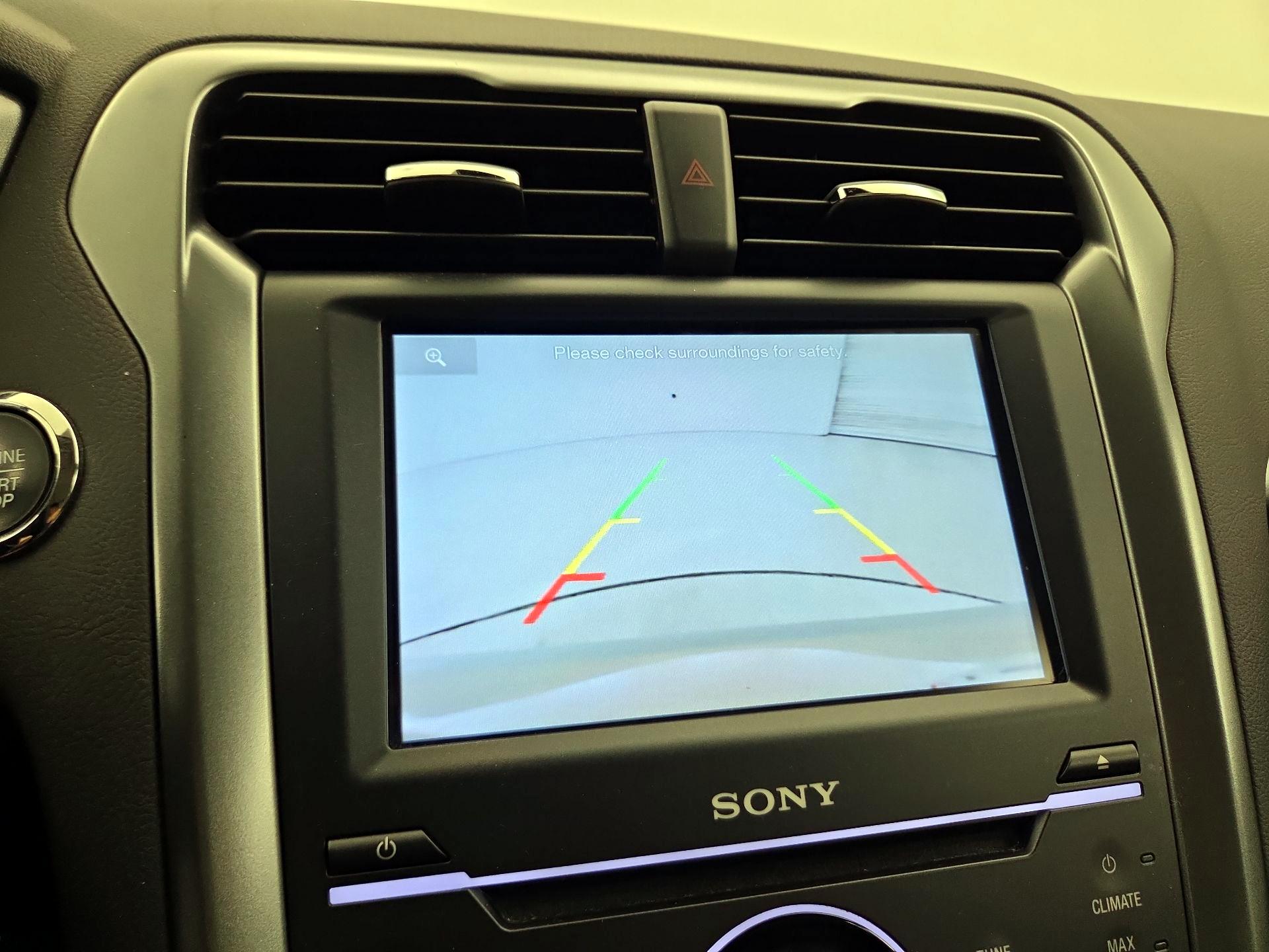 Thumbnail: 2015 Ford Fusion - 14