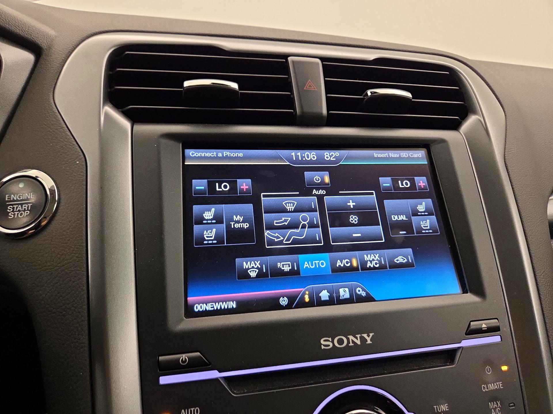Thumbnail: 2015 Ford Fusion - 16